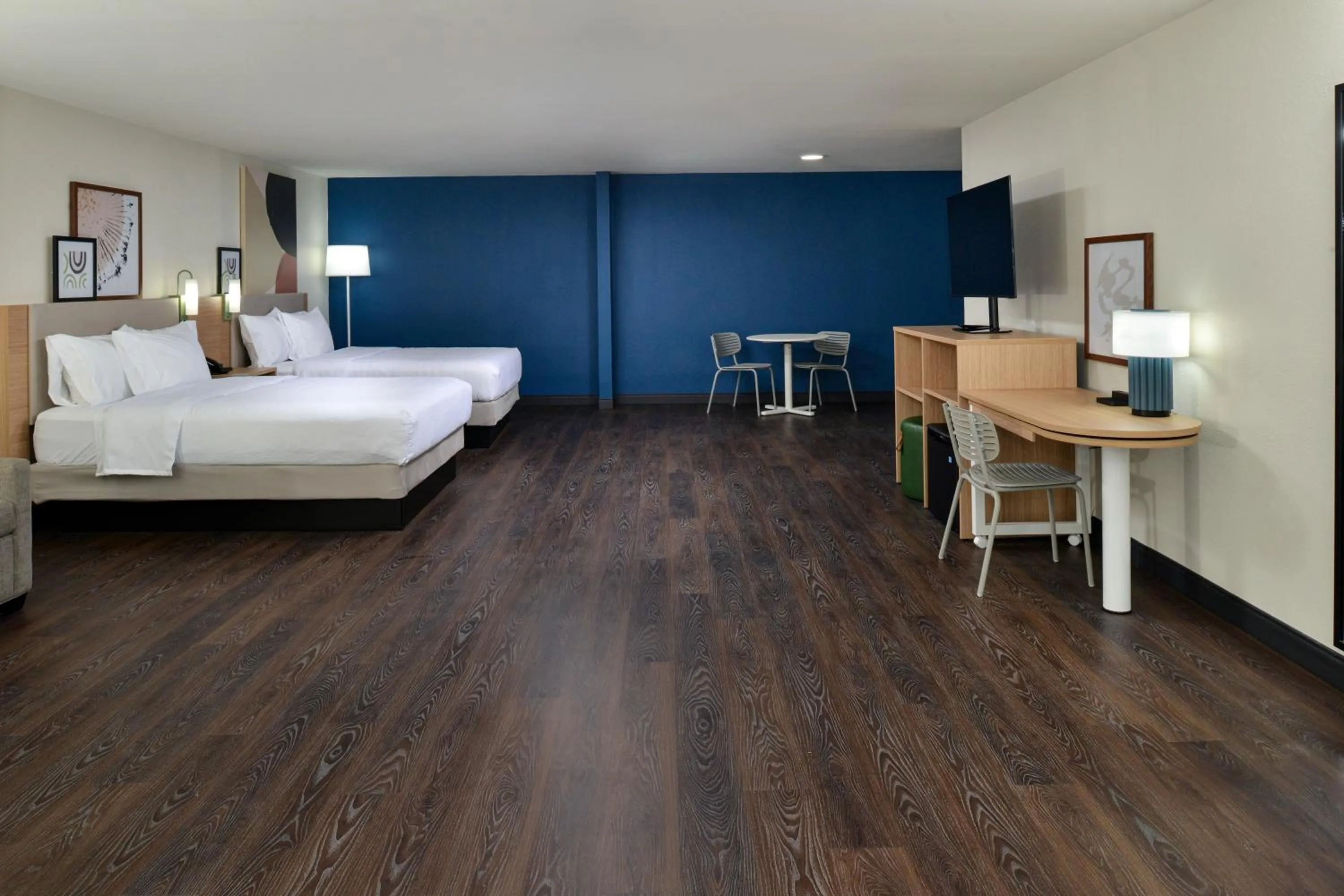 Bedroom, Bed in Spark By Hilton Dallas Medical District Love Field