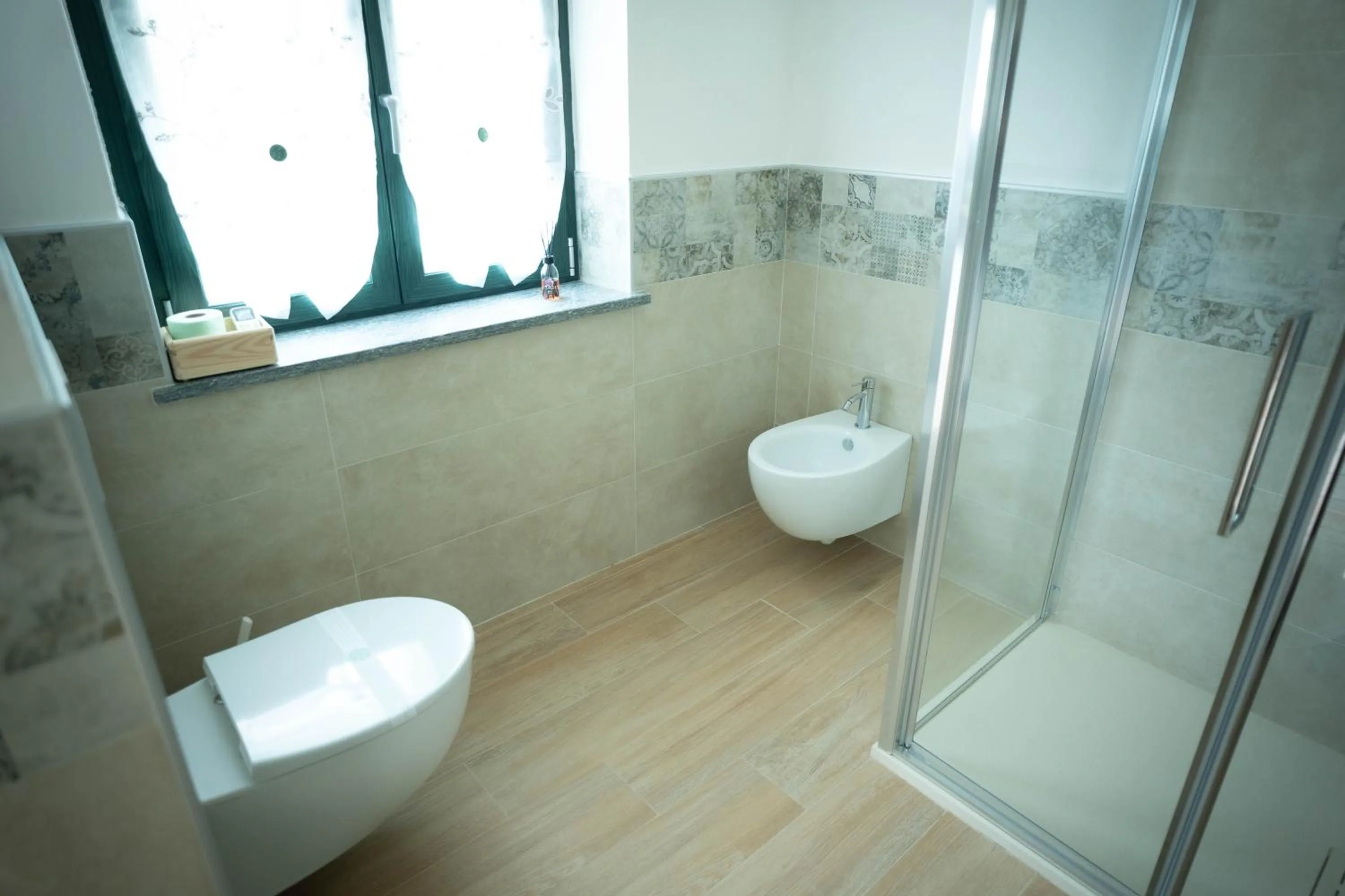 Shower, Bathroom in Il Bosco Incantato