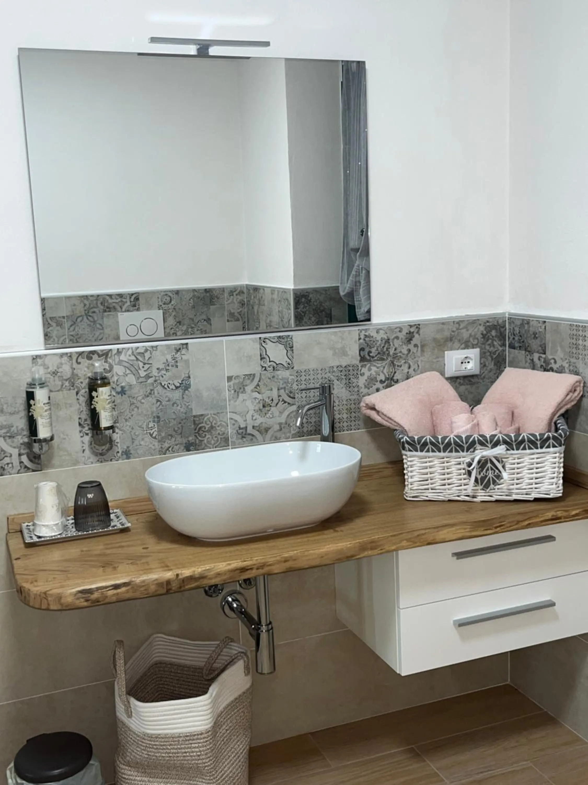 Toilet, Bathroom in Il Bosco Incantato