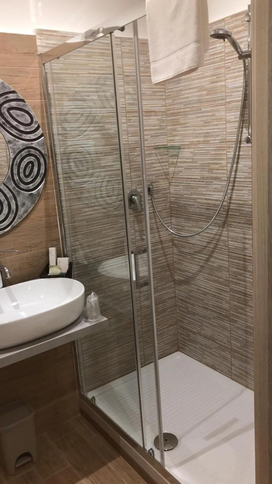 Shower in Antico Hotel Moderno