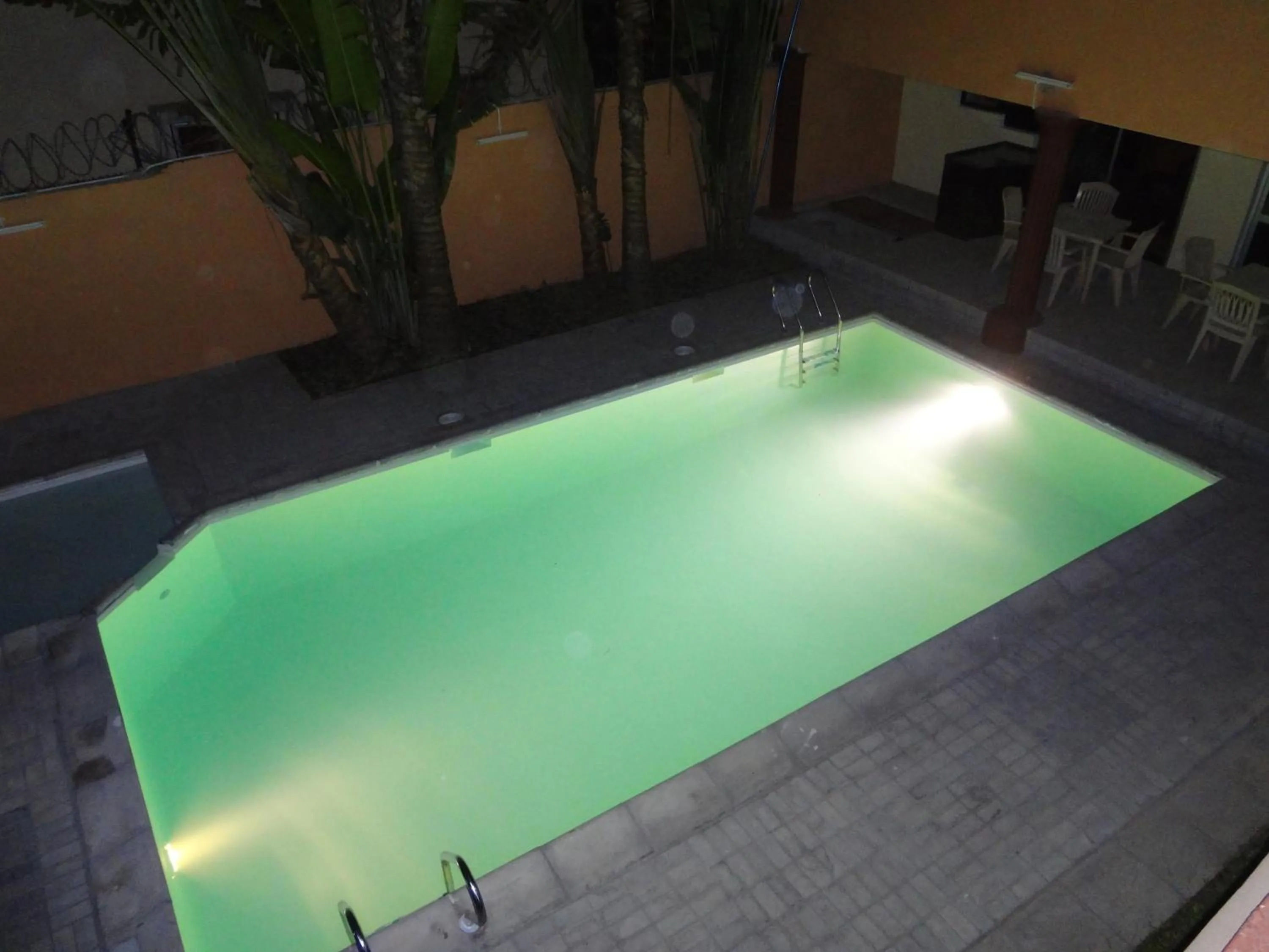 Swimming pool in Roc Heights