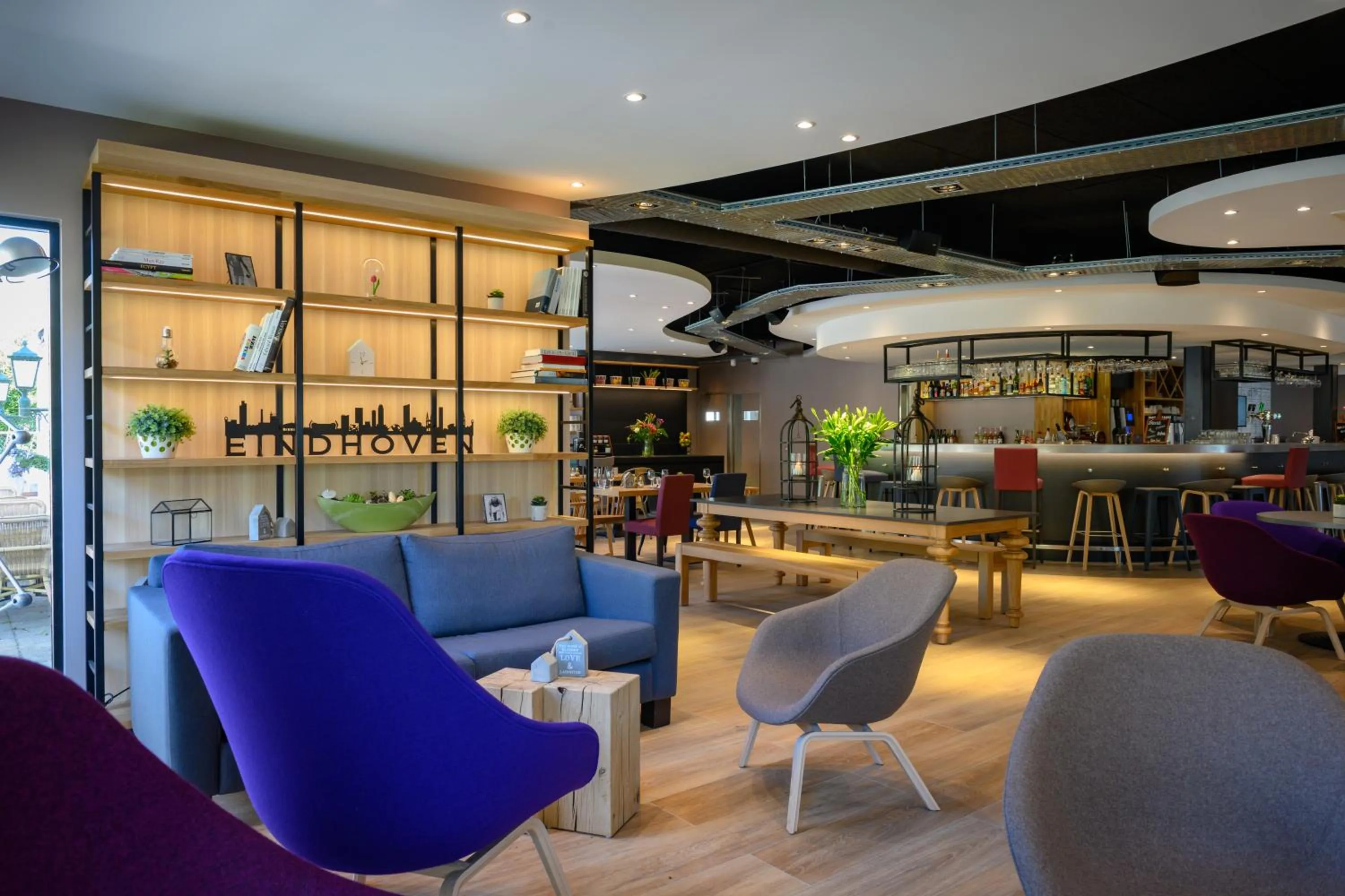 Lobby or reception in Campanile Hotel & Restaurant Eindhoven
