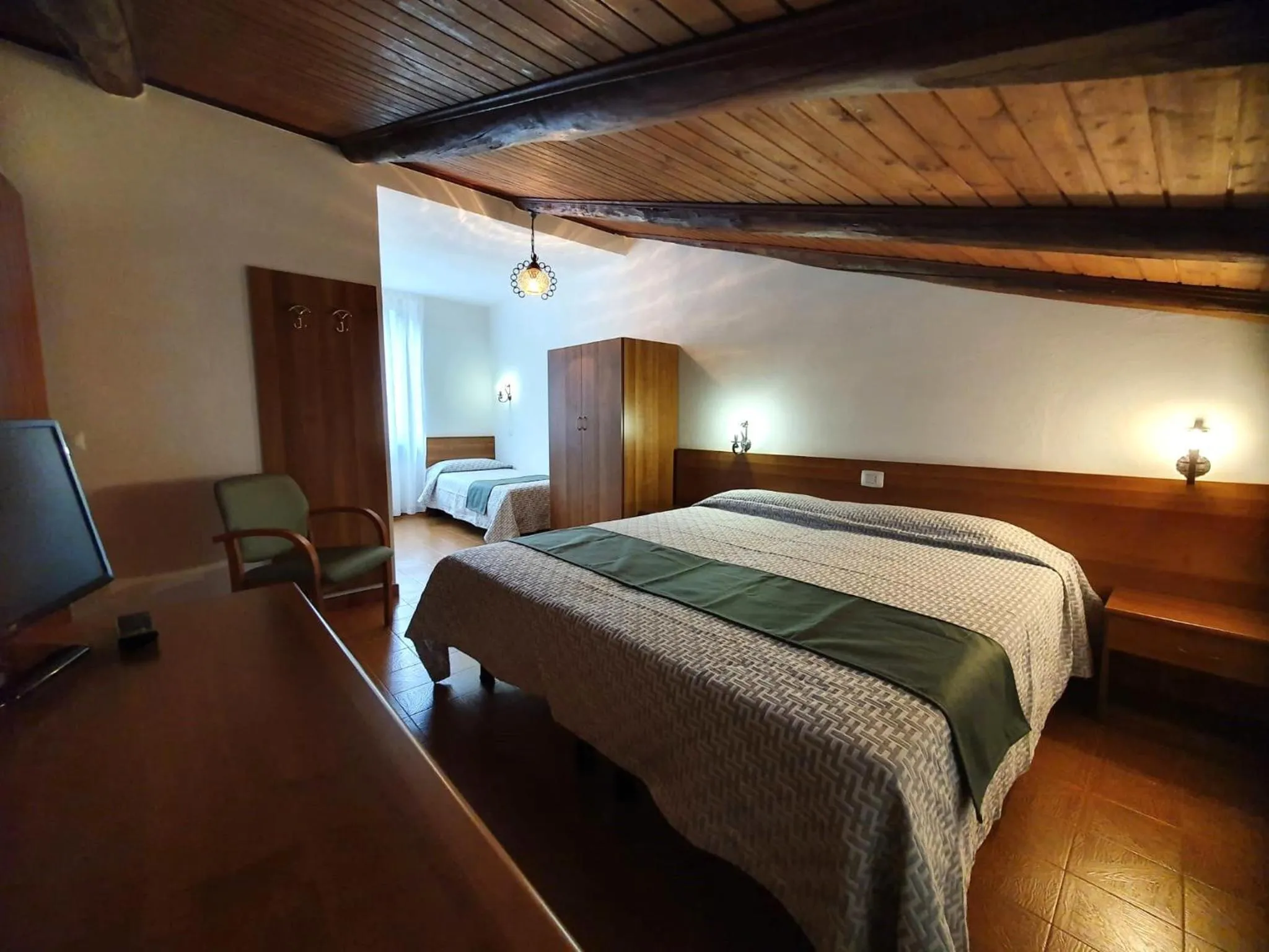 Photo of the whole room, Bed in Altavilla Albergo meublé