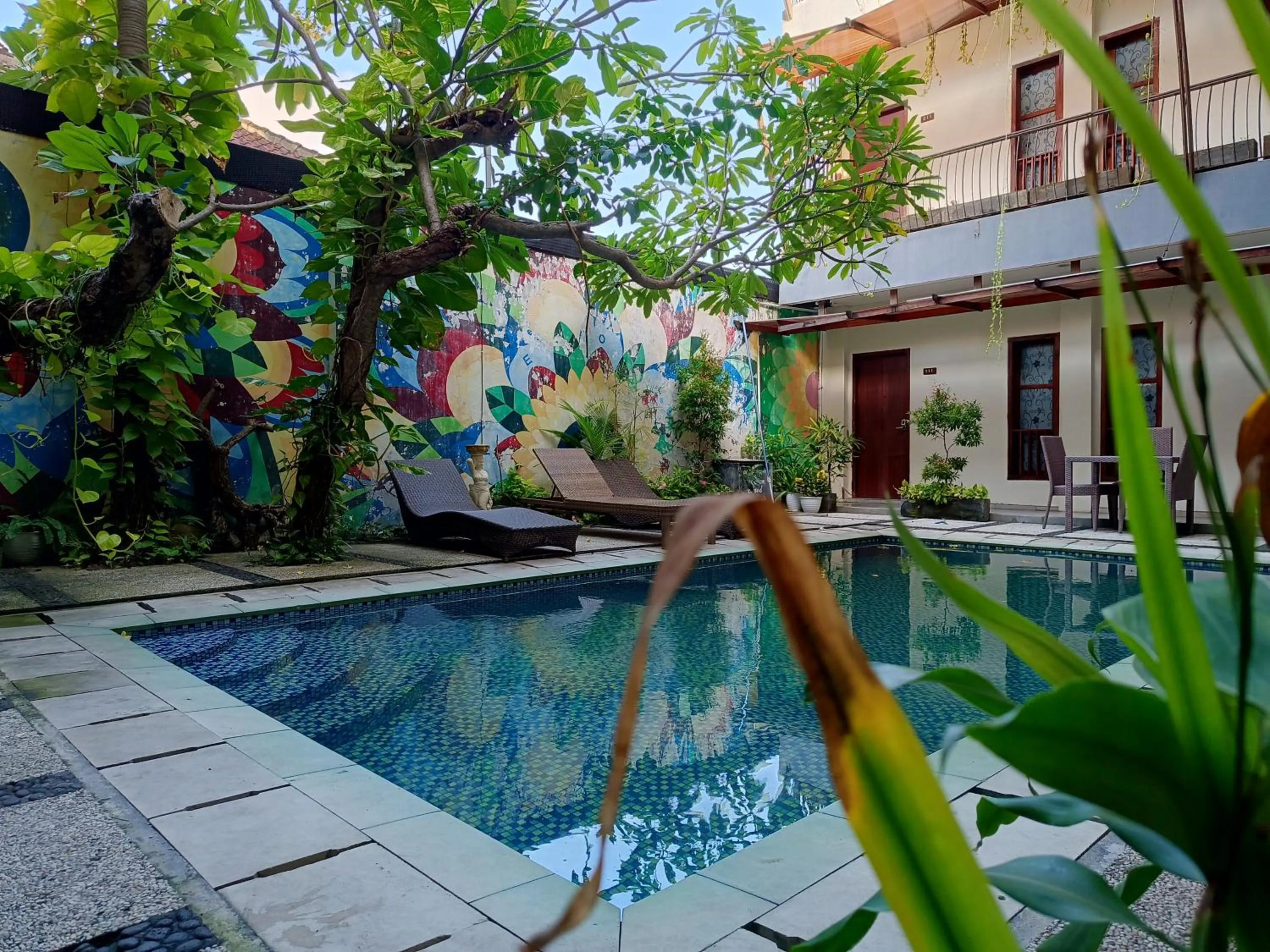 Swimming pool in Keola Hotel Legian