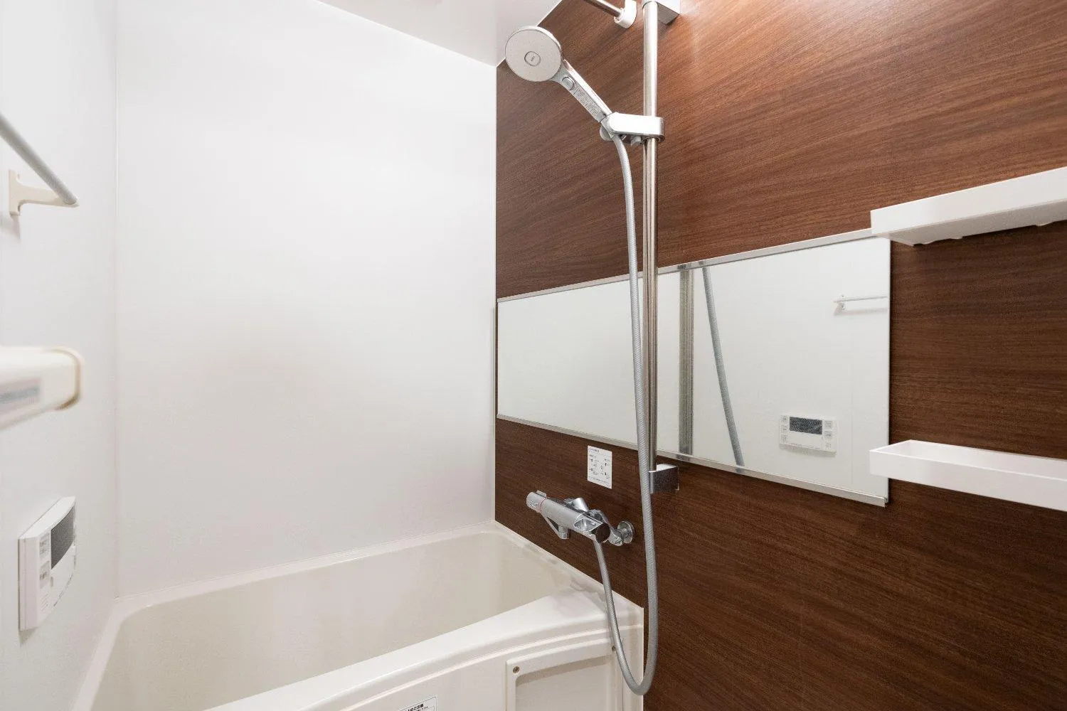 Shower in Laurea Tower Ikebukuro