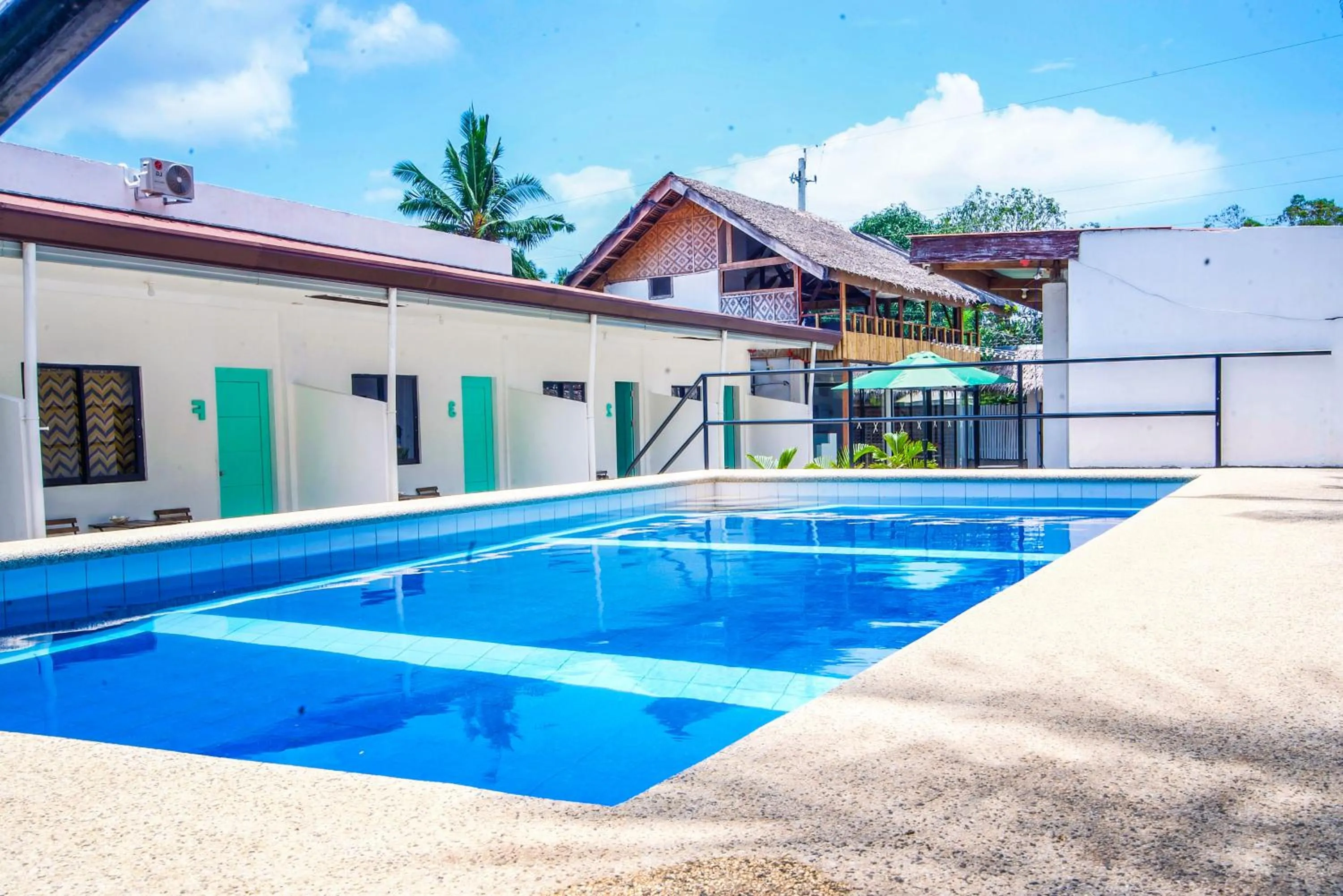 Swimming pool in RIOS diving resort Bohol