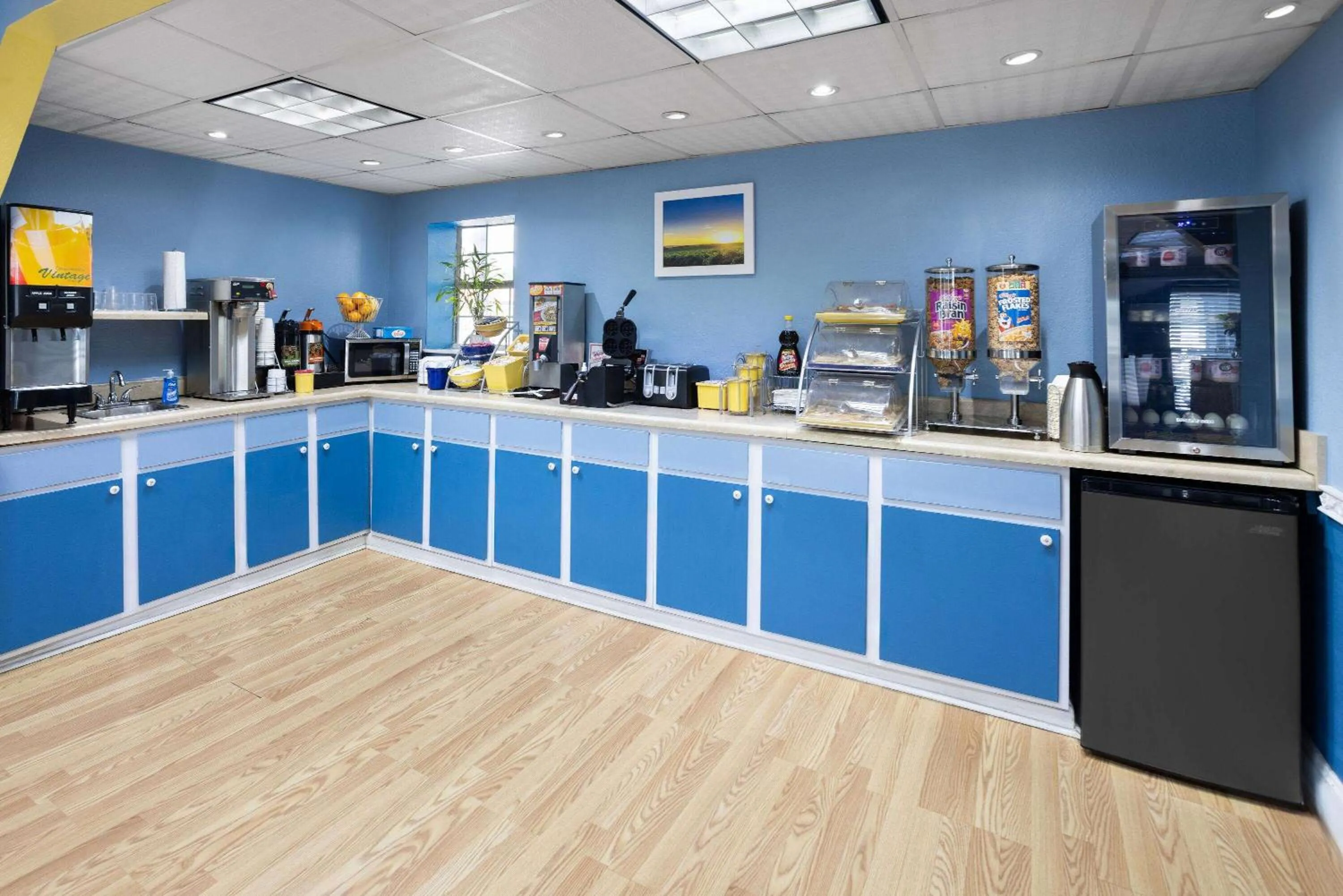 Breakfast in Days Inn by Wyndham Waycross