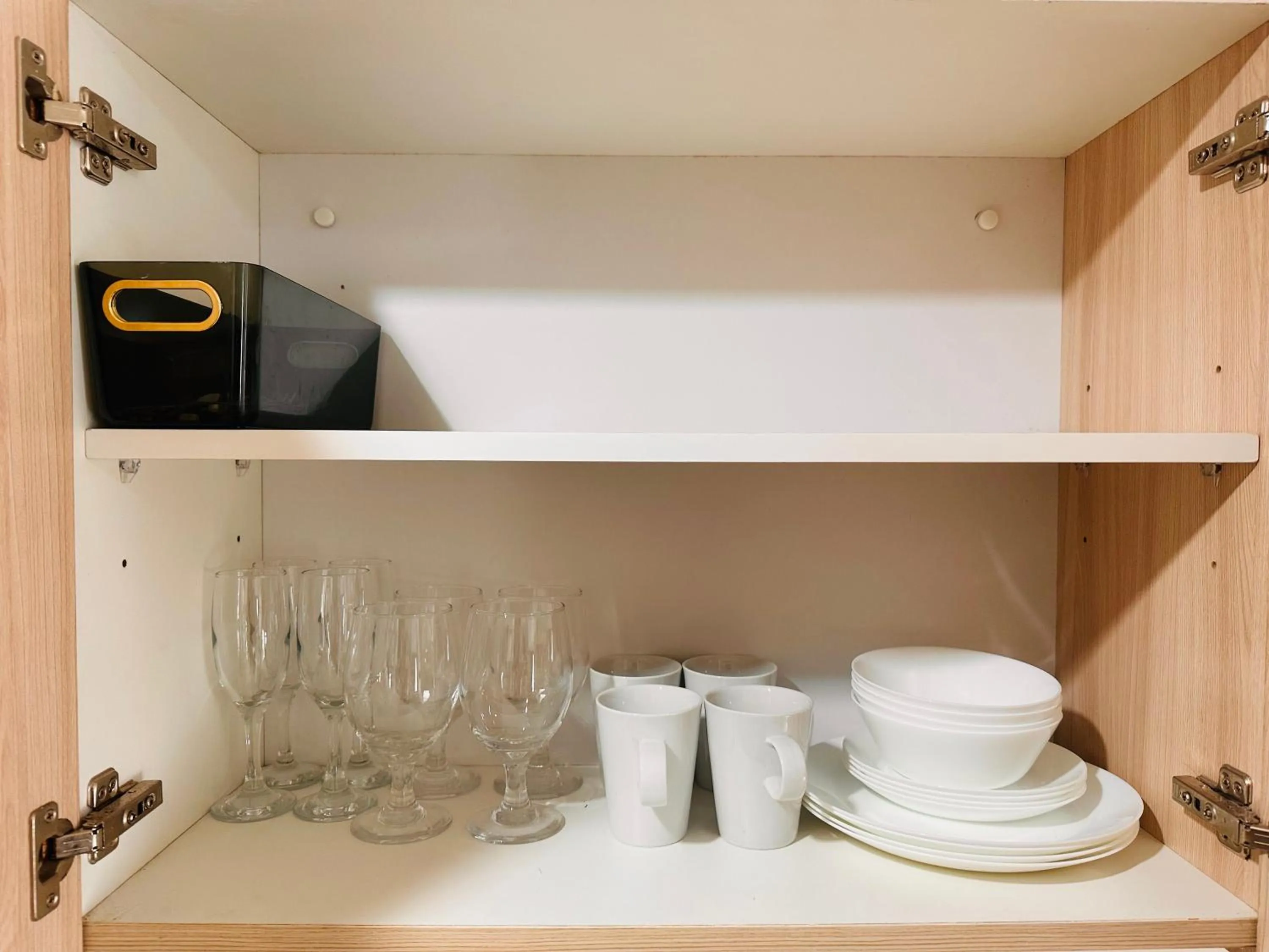 Lengs Place 2 - Studio with Balcony at Inspiria Condo, Beside Abreeza Mall