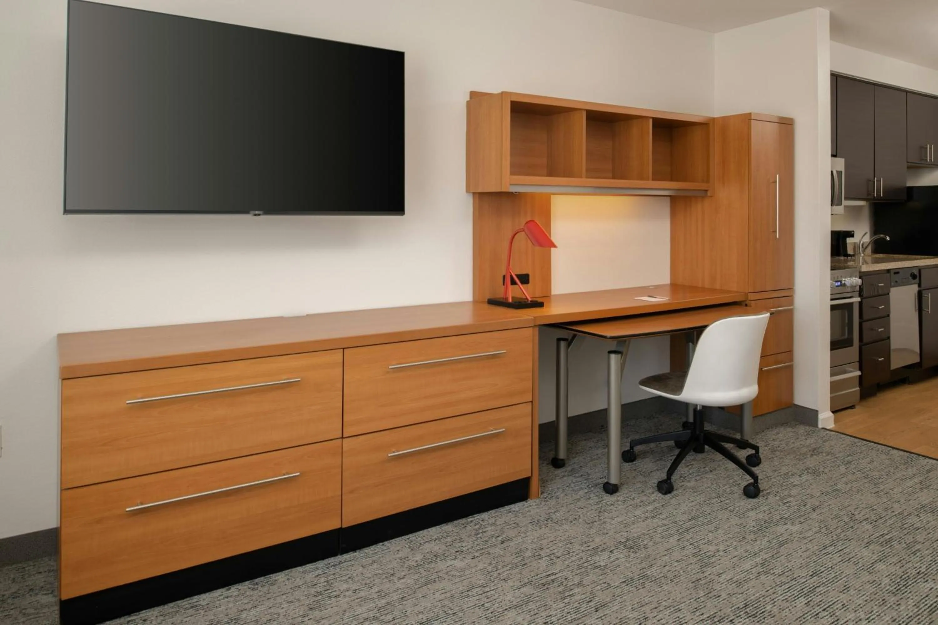 Bedroom in TownePlace Suites by Marriott Lancaster