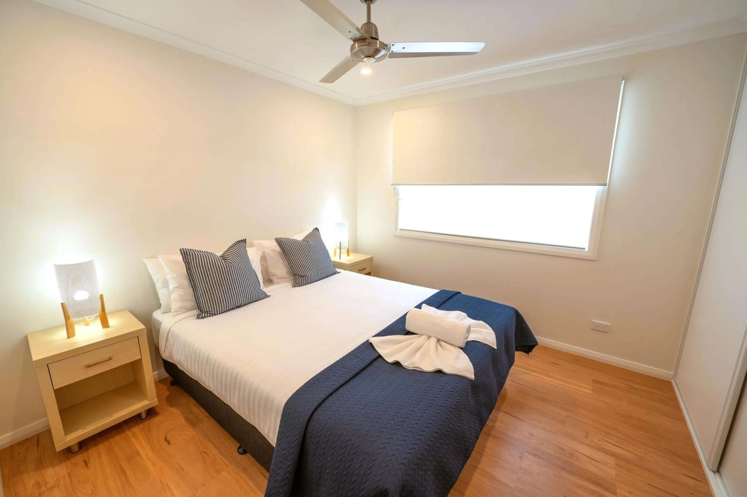 Bedroom, Bed in Blue Lagoon Beach Resort