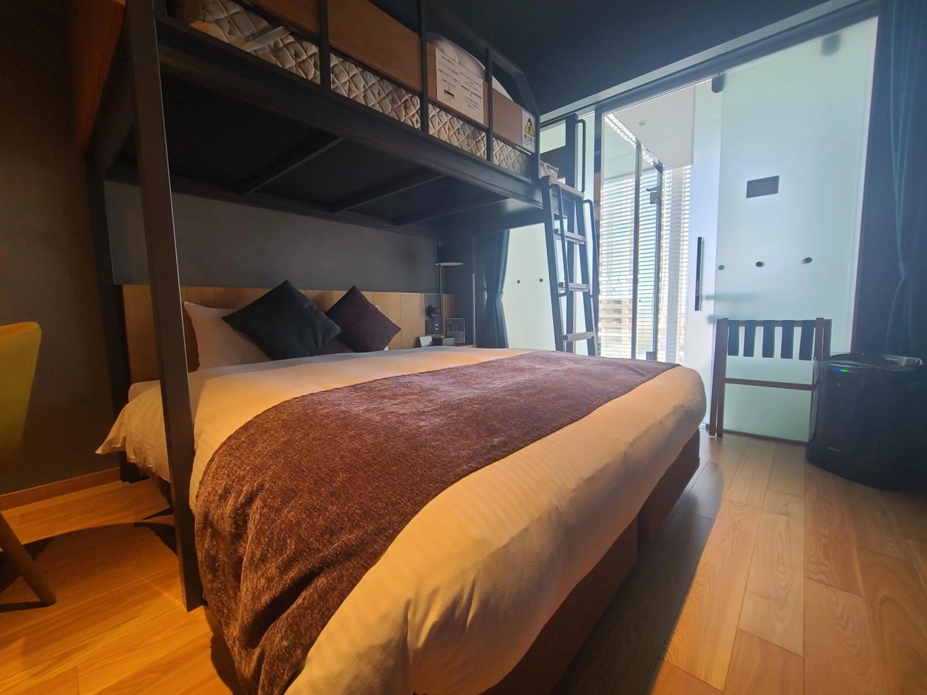 Photo of the whole room, Bed in Spa & Hotel Suishun Matsuiyamate