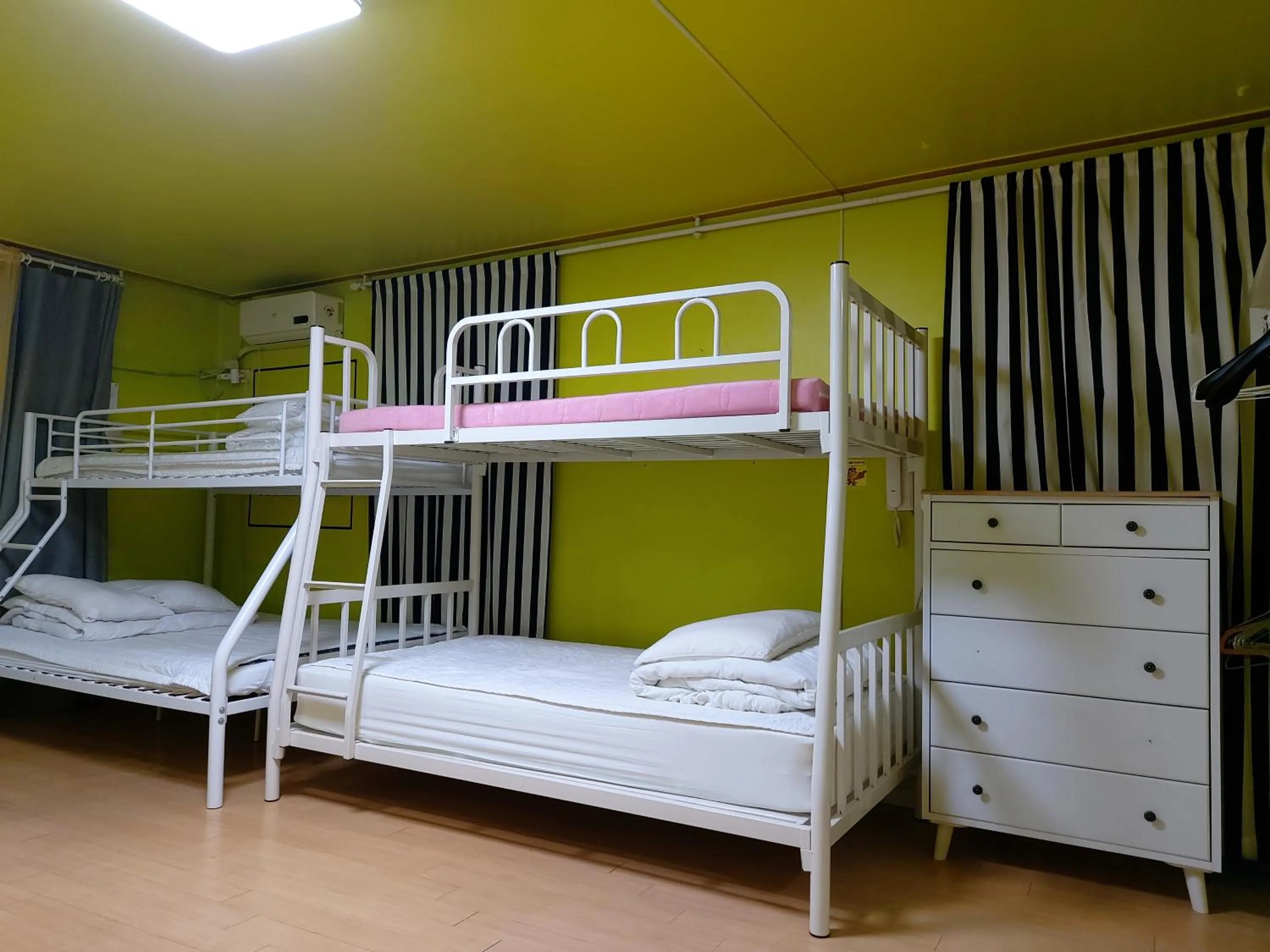 Bed in Han River Residence & Guesthouse