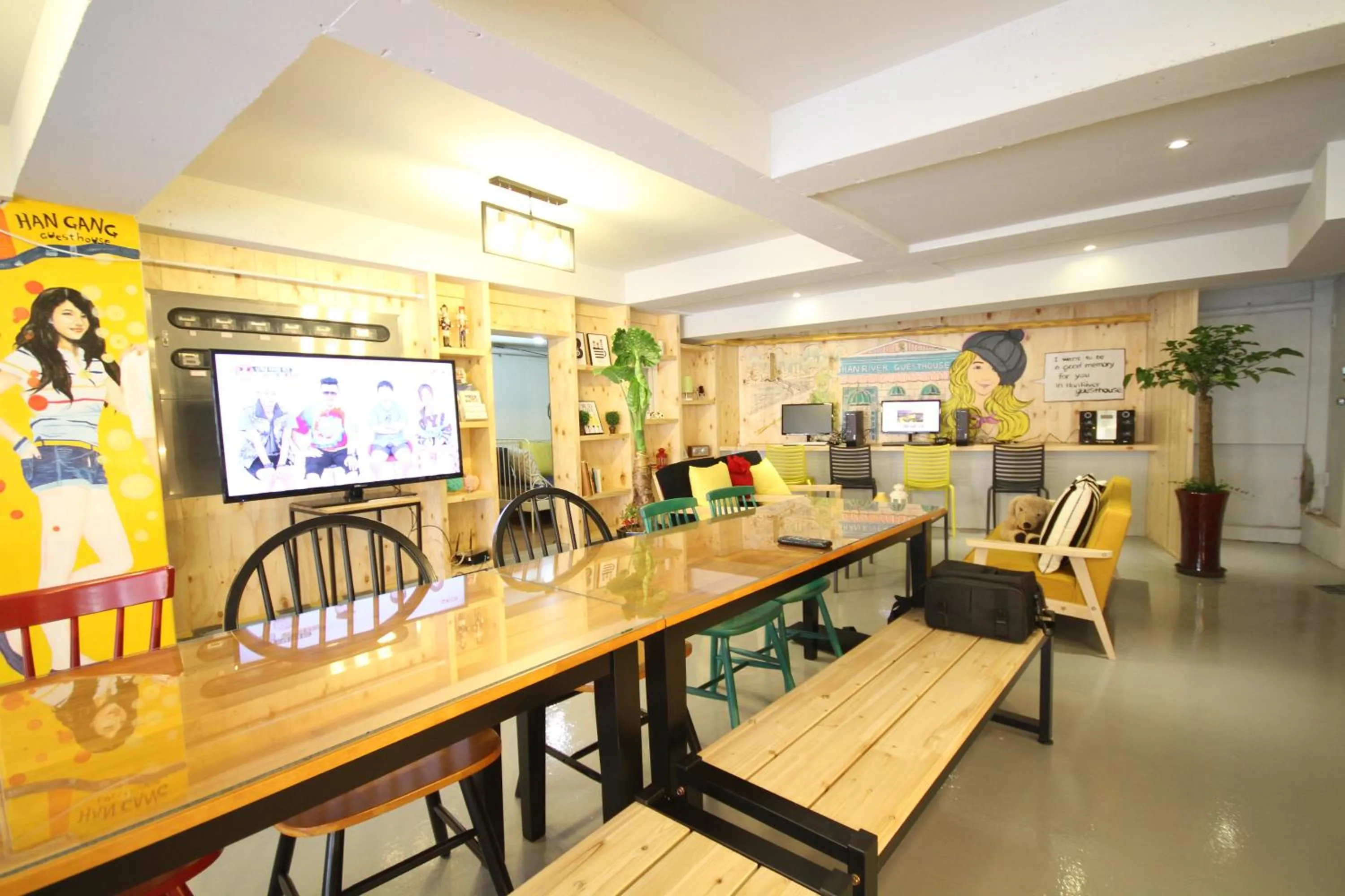 Lobby or reception in Han River Residence & Guesthouse