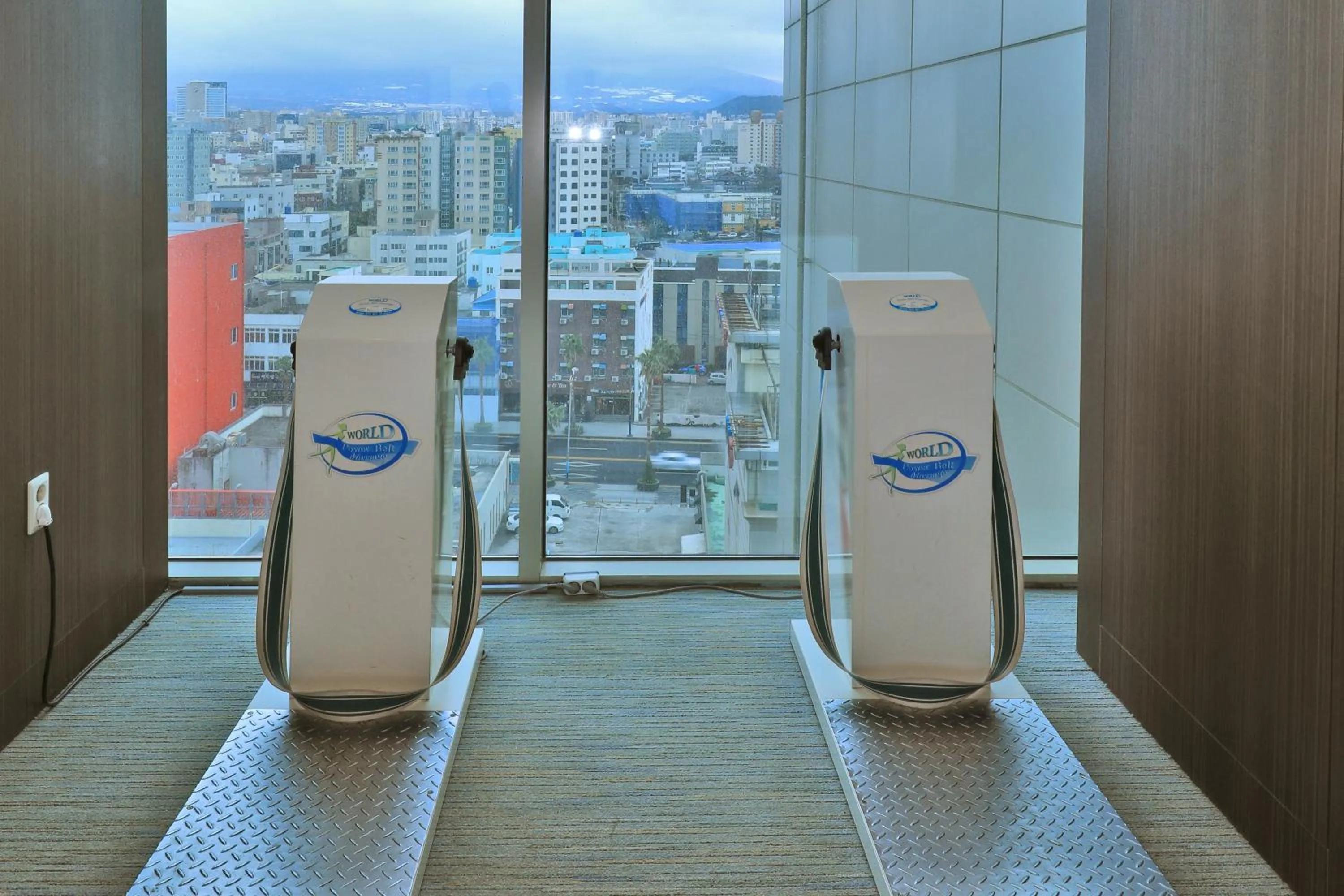 Fitness centre/facilities in Ocean Suites Jeju Hotel