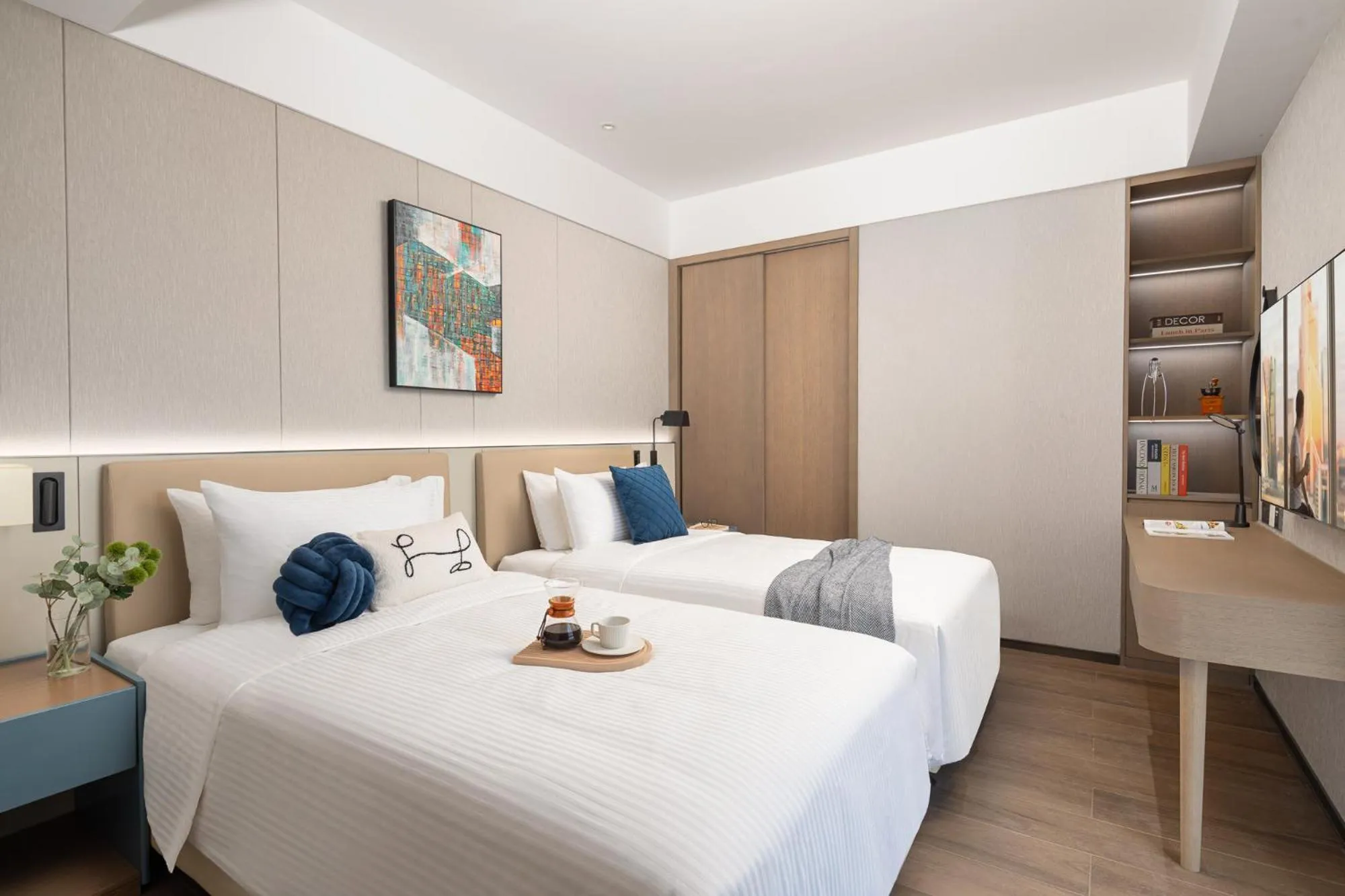 Bedroom, Bed in Citadines Jinqiao Building Yantai