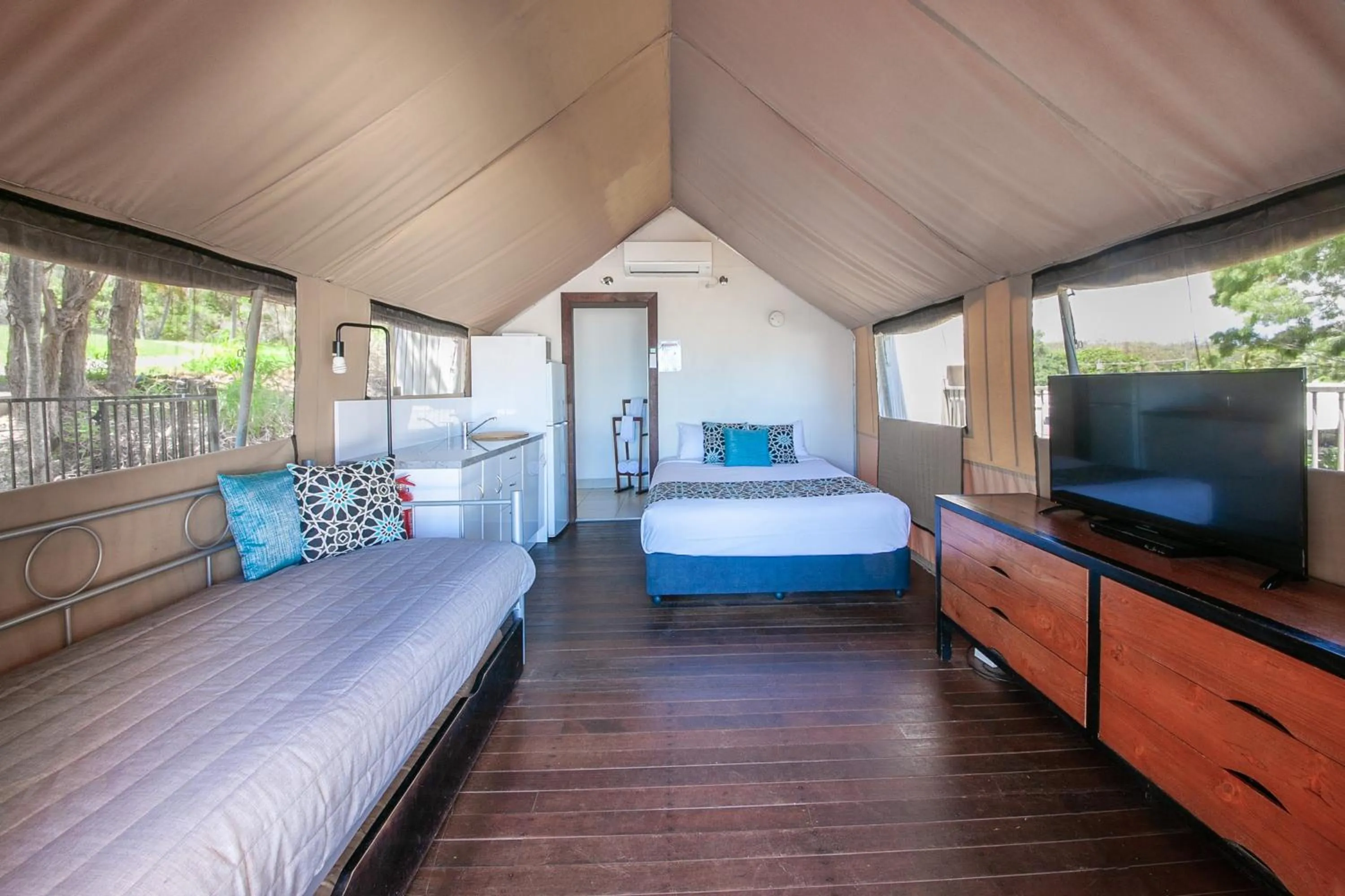 Photo of the whole room, Bed in NRMA Agnes Water Holiday Park