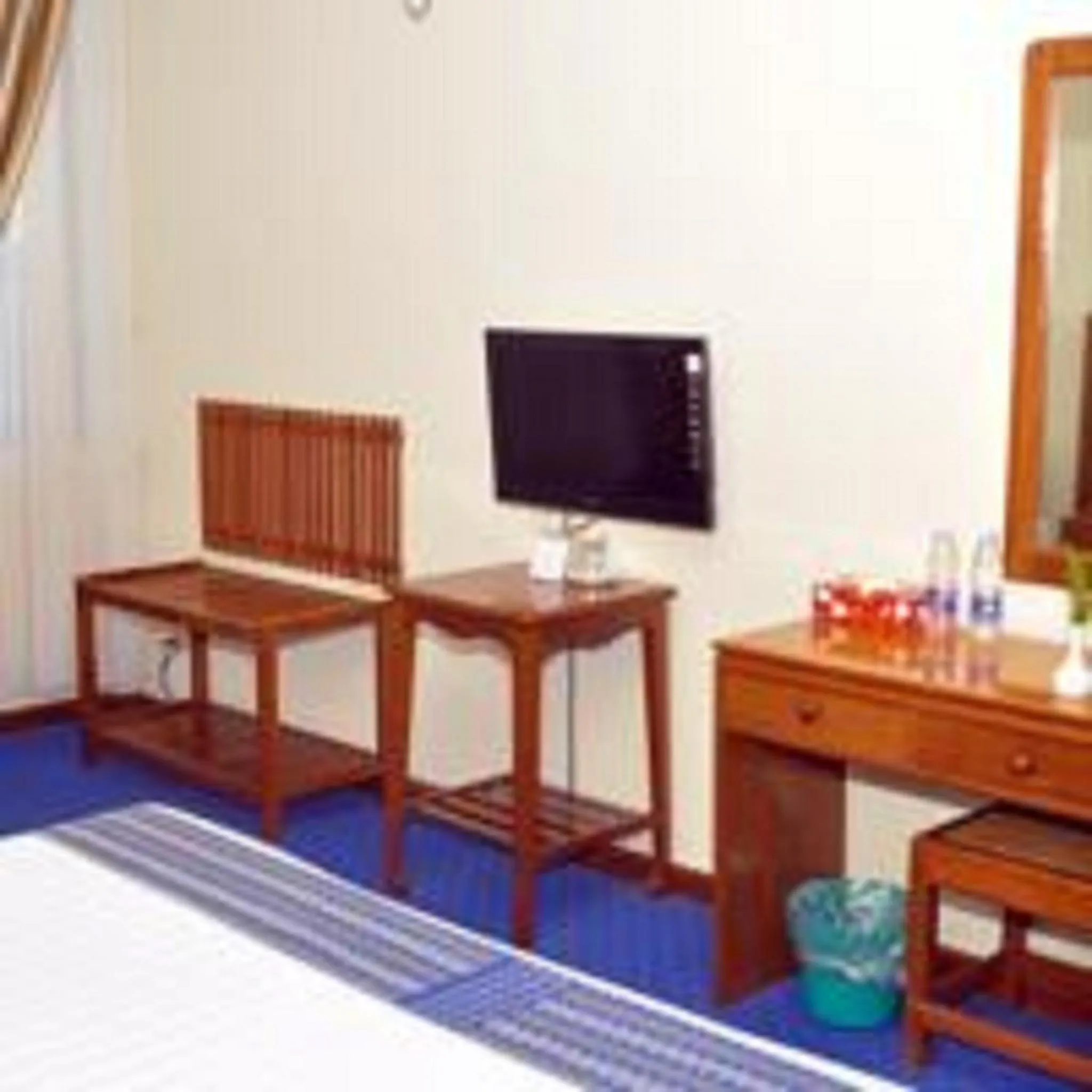 TV and multimedia in Panorama Hotel