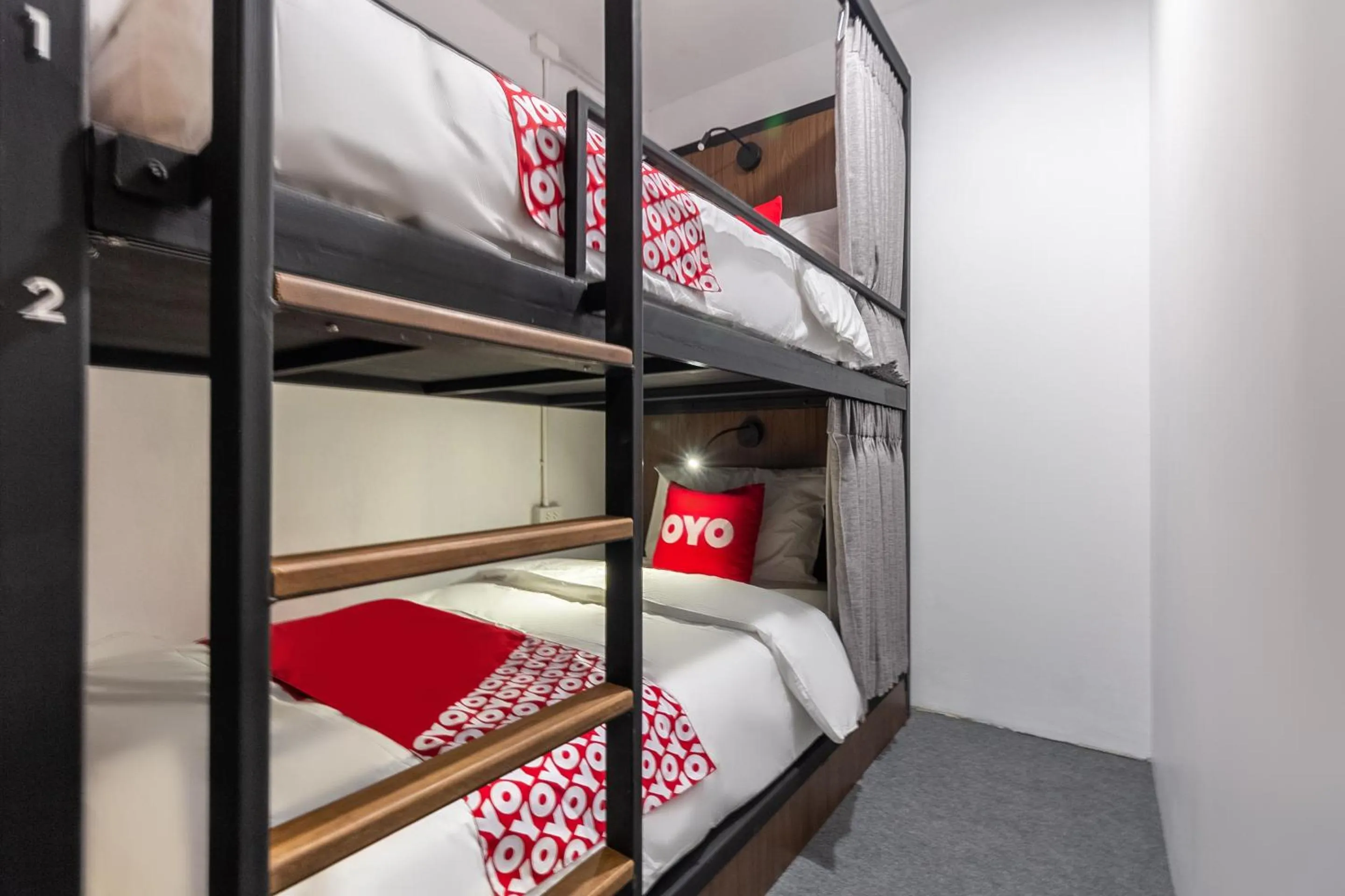 Twin Room with Shared Bathroom in OYO 994 Kudi Hostel