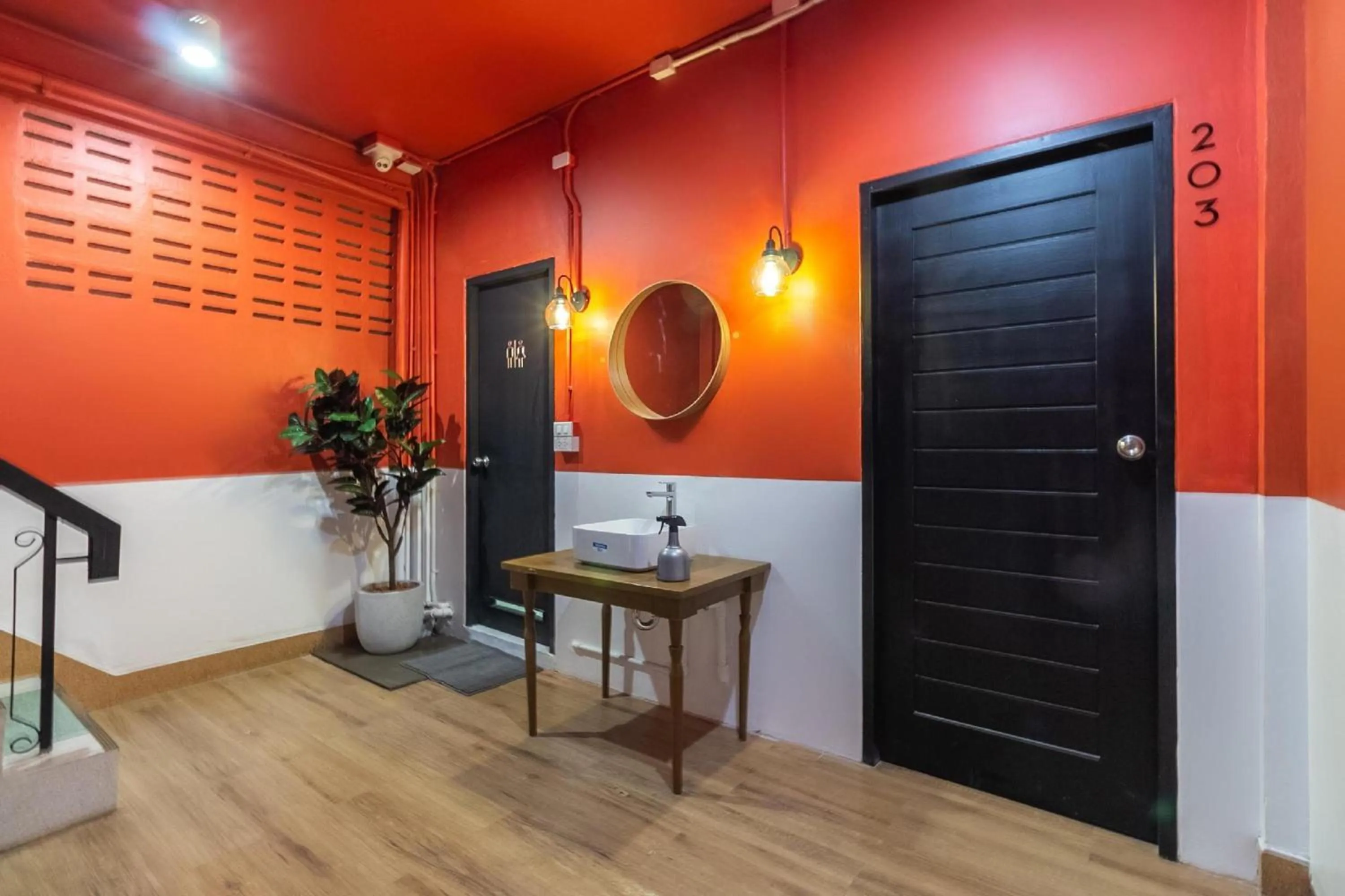 Lobby or reception in OYO 994 Kudi Hostel