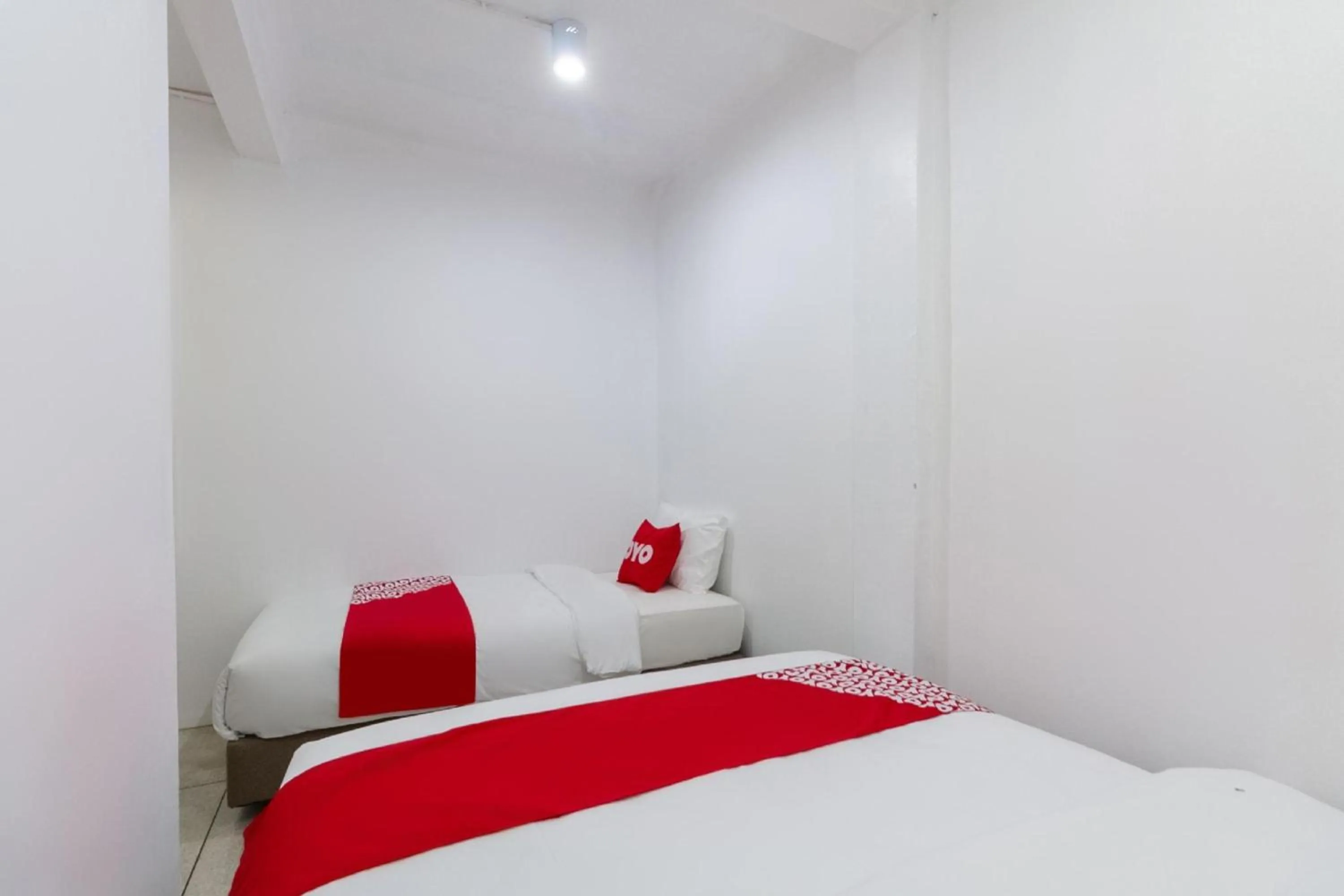 Bedroom in OYO 994 Kudi Hostel