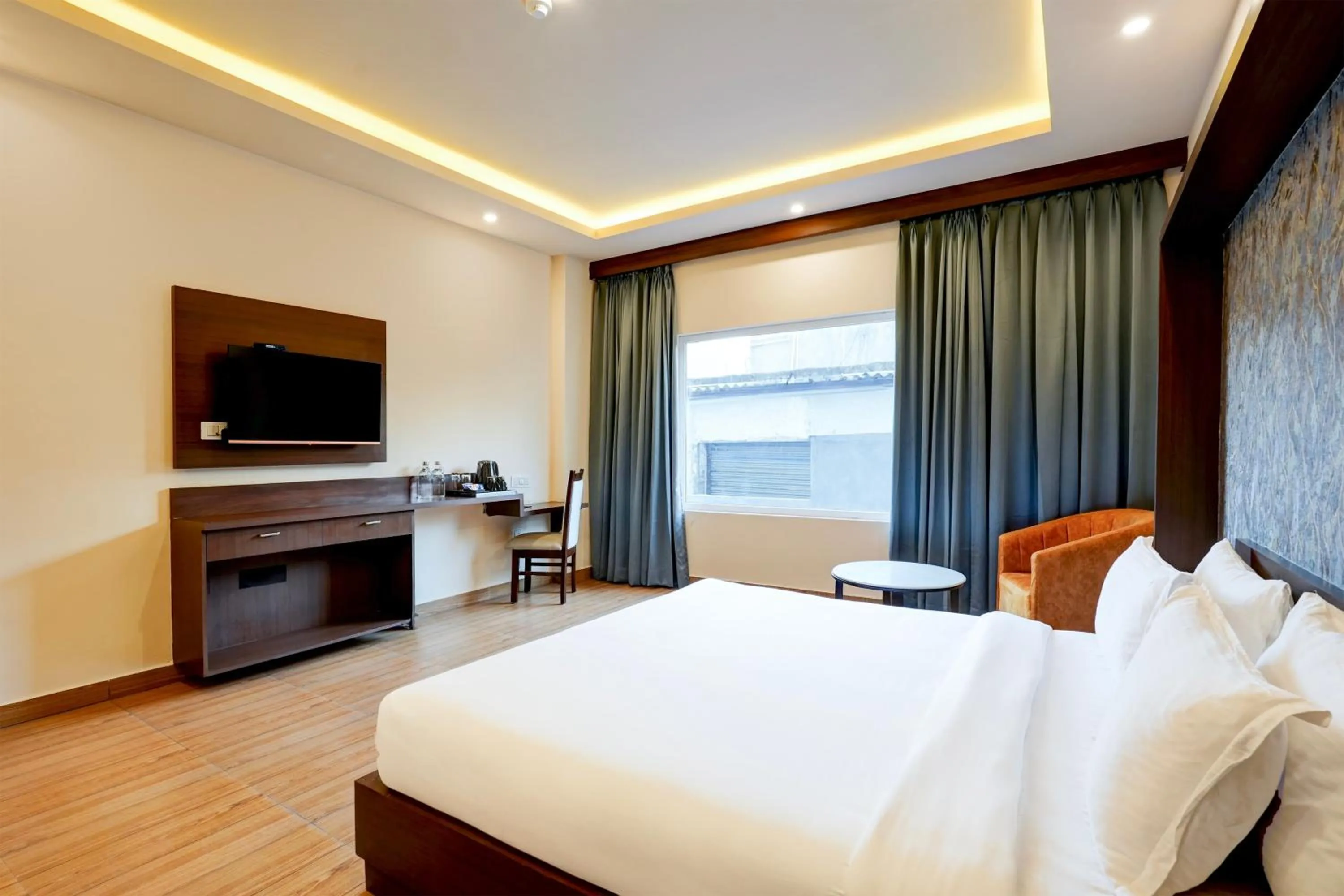 Bedroom, Bed in Super Townhouse Oak Mahadevapura Opposite Phoenix Mall Formerly Grand Wilton Inn