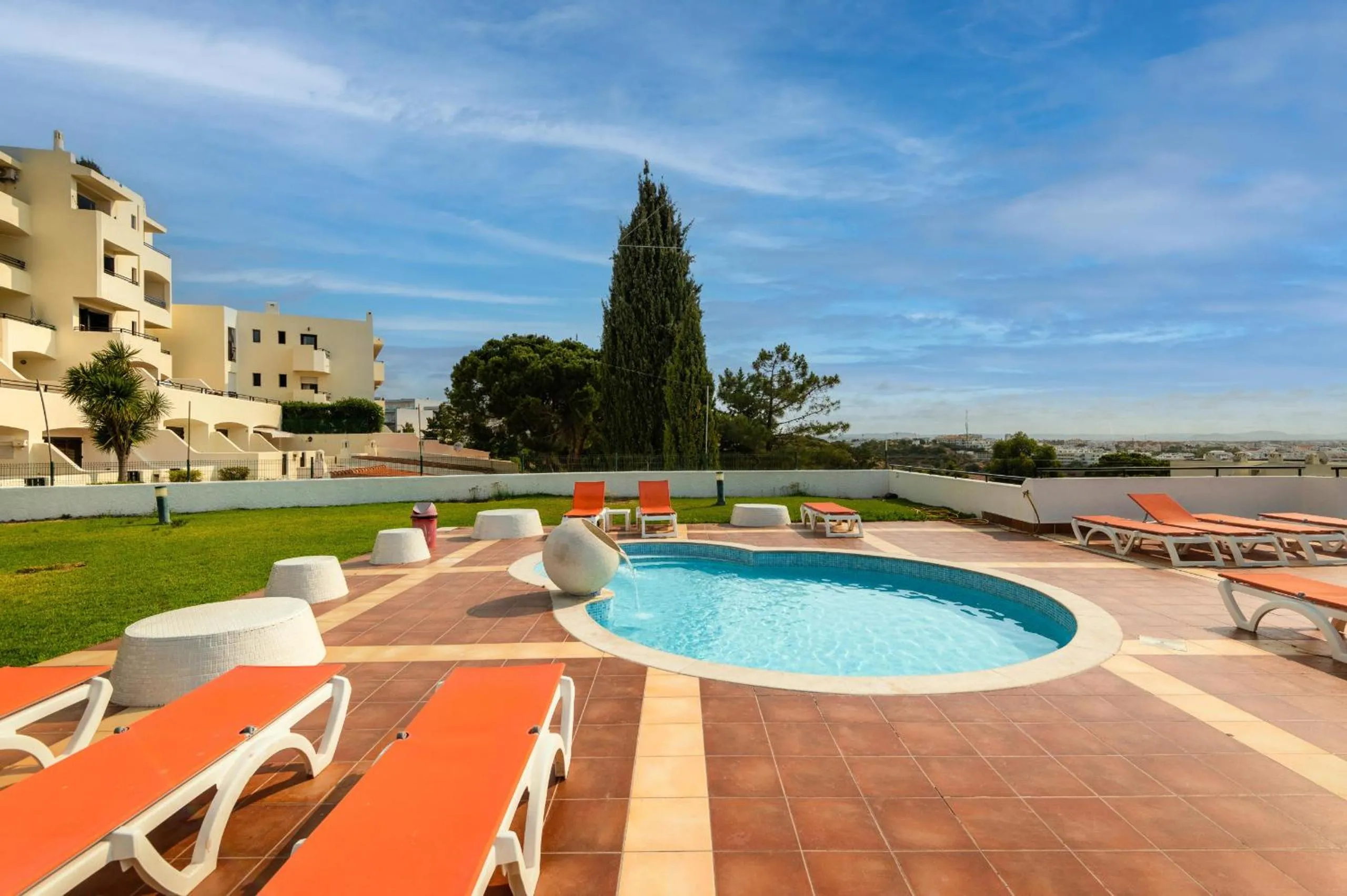 Swimming pool in Albufeira Jardim Sun Deck Studio