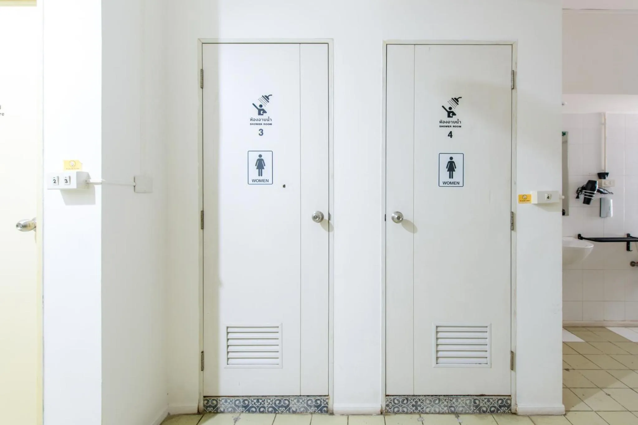 Shower in PICCOLO SUKHUMVIT HOSTEL- Self check-in after 6 pm