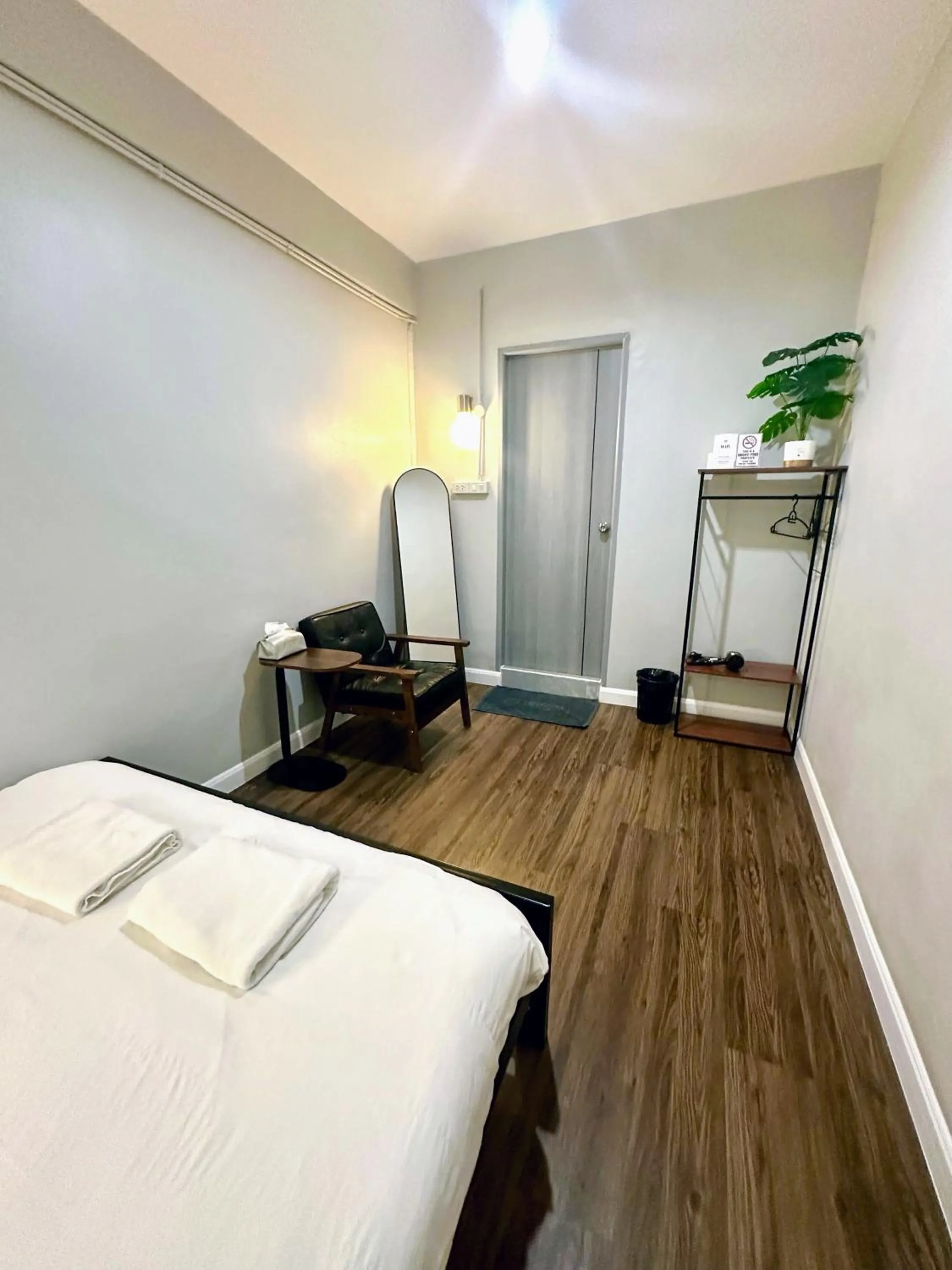 Bed in PICCOLO SUKHUMVIT HOSTEL- Self check-in after 6 pm