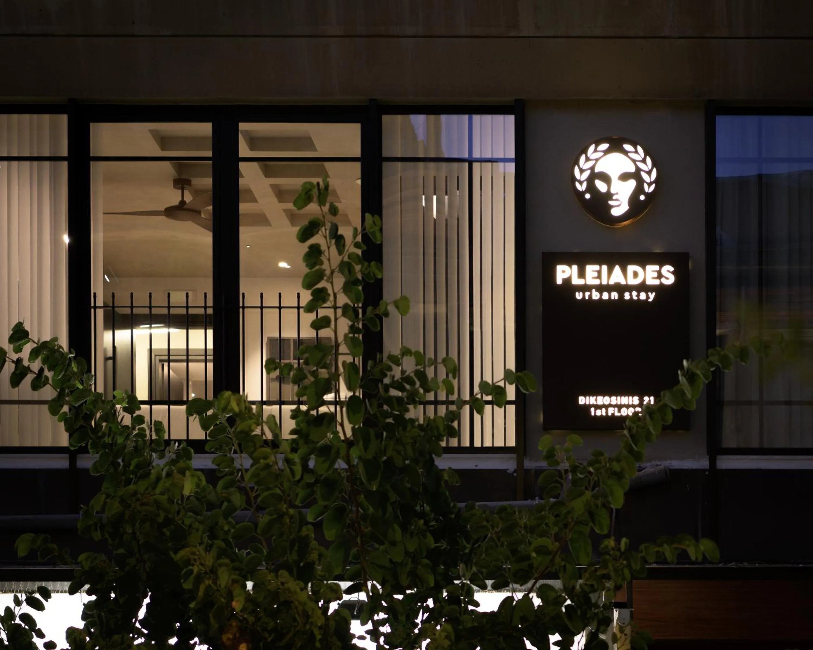 Property logo or sign in Pleiades Urban Stay by Semavί