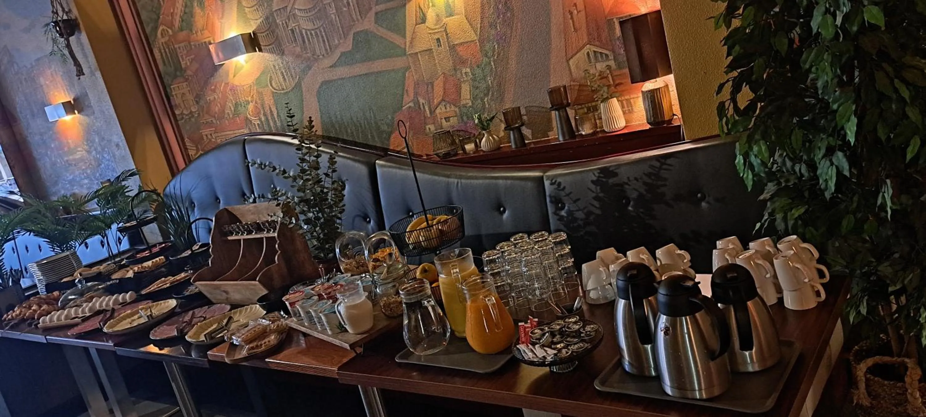 Breakfast in Hotel Montagna Delmondo