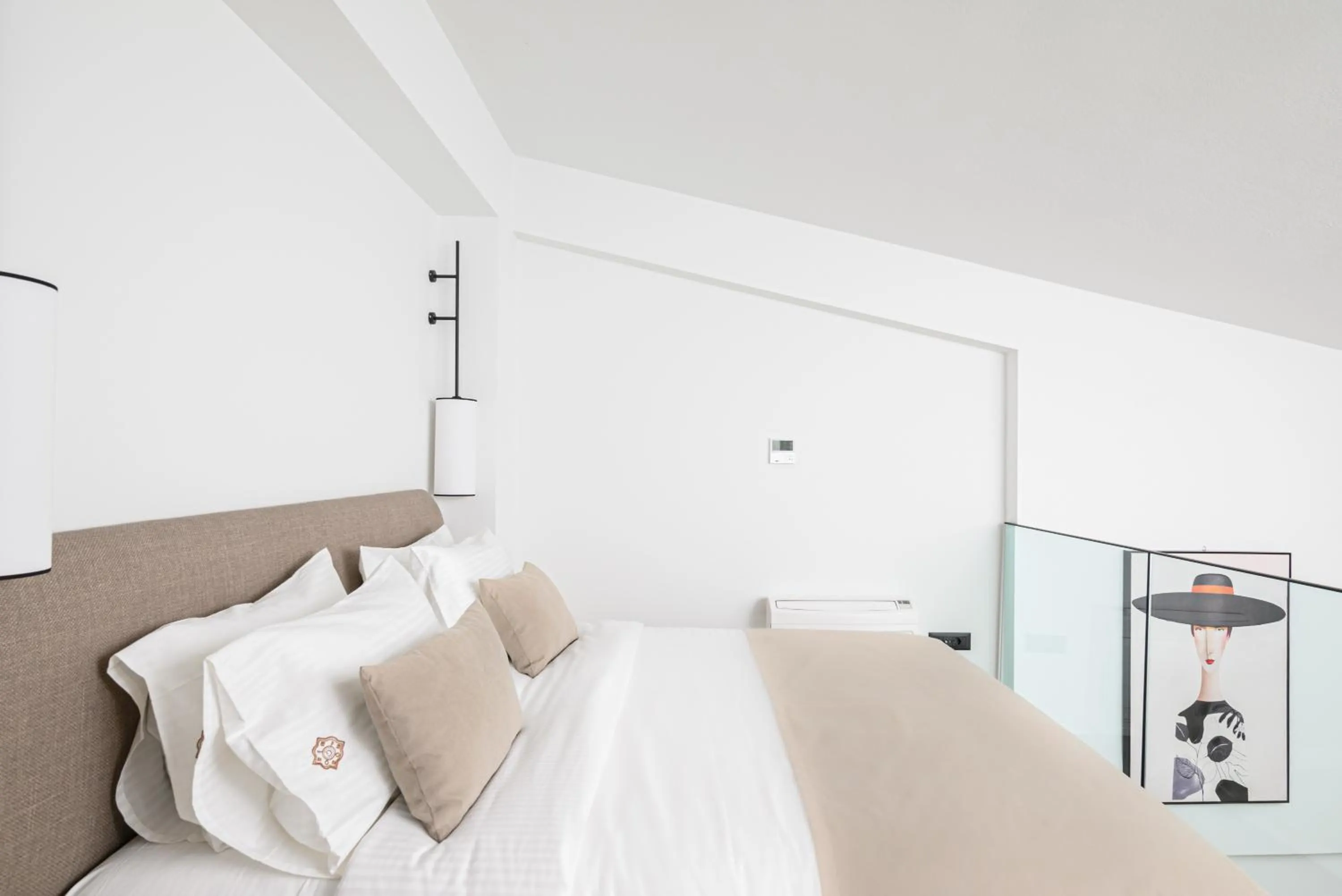 Bed in Casa di Gaga Luxury Suites