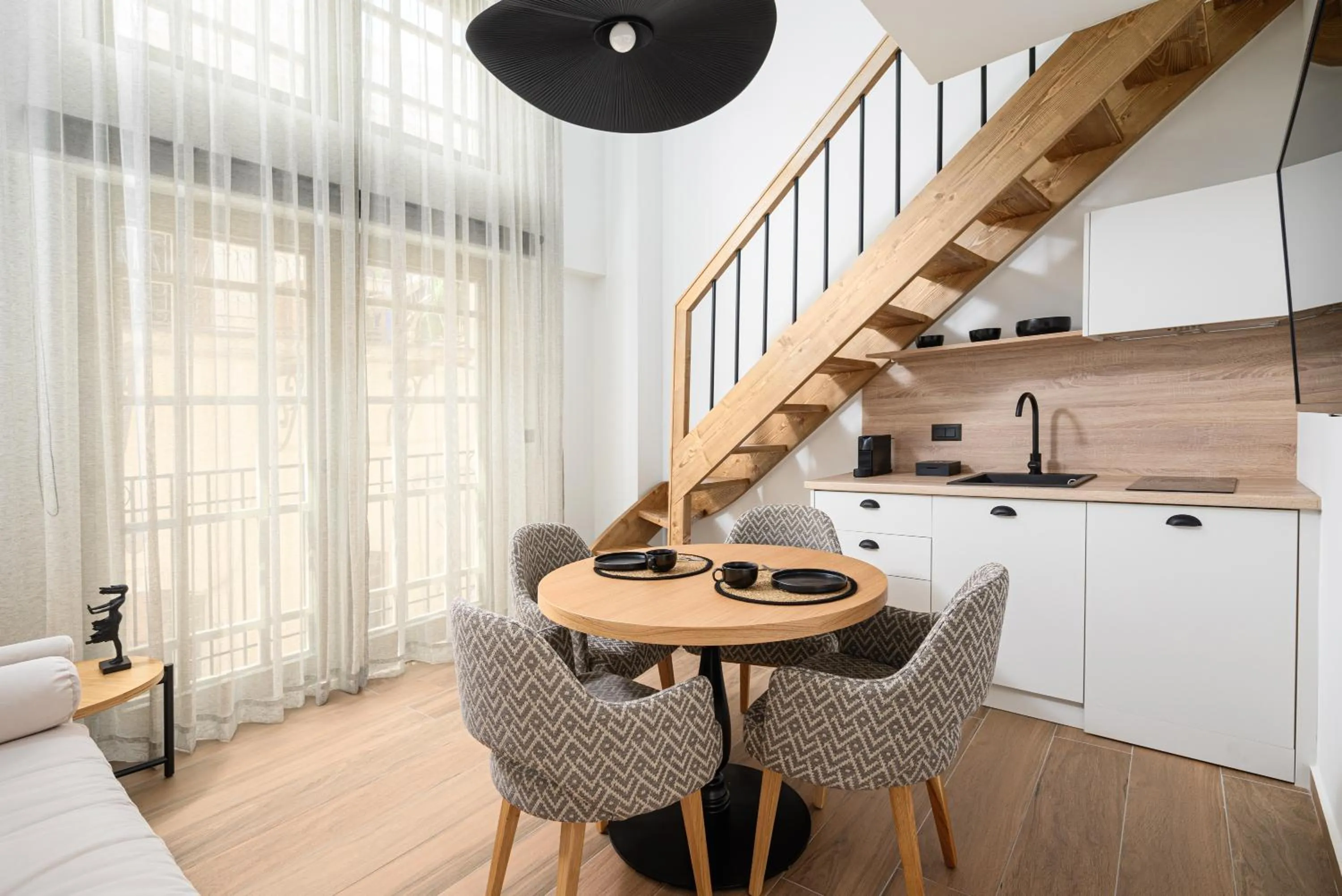 Kitchen or kitchenette in Casa di Gaga Luxury Suites