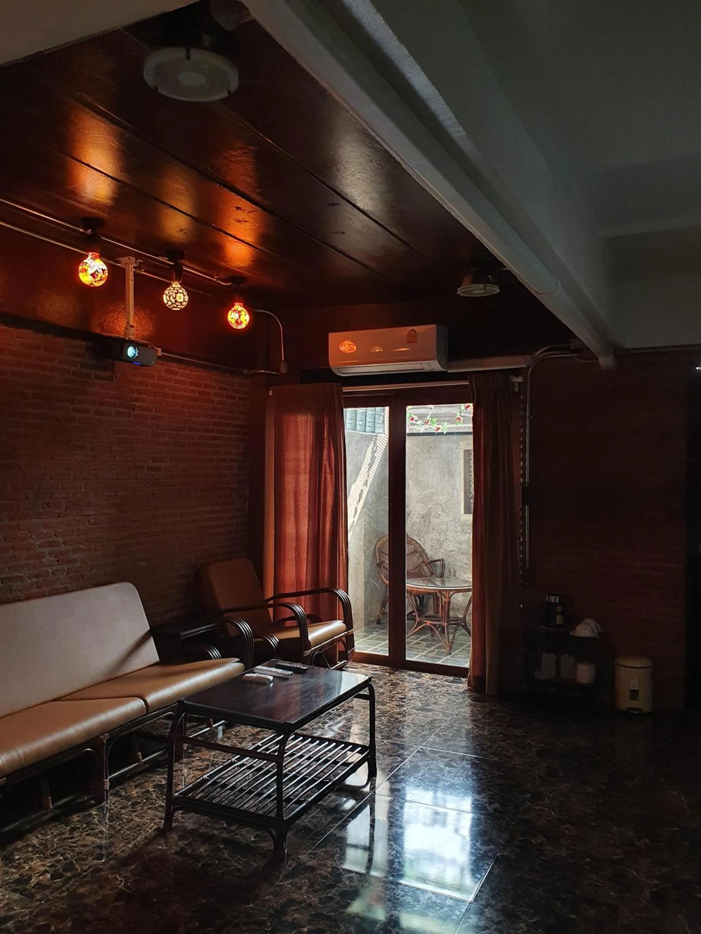 Living room in Vintage54 Hotel Ayutthaya