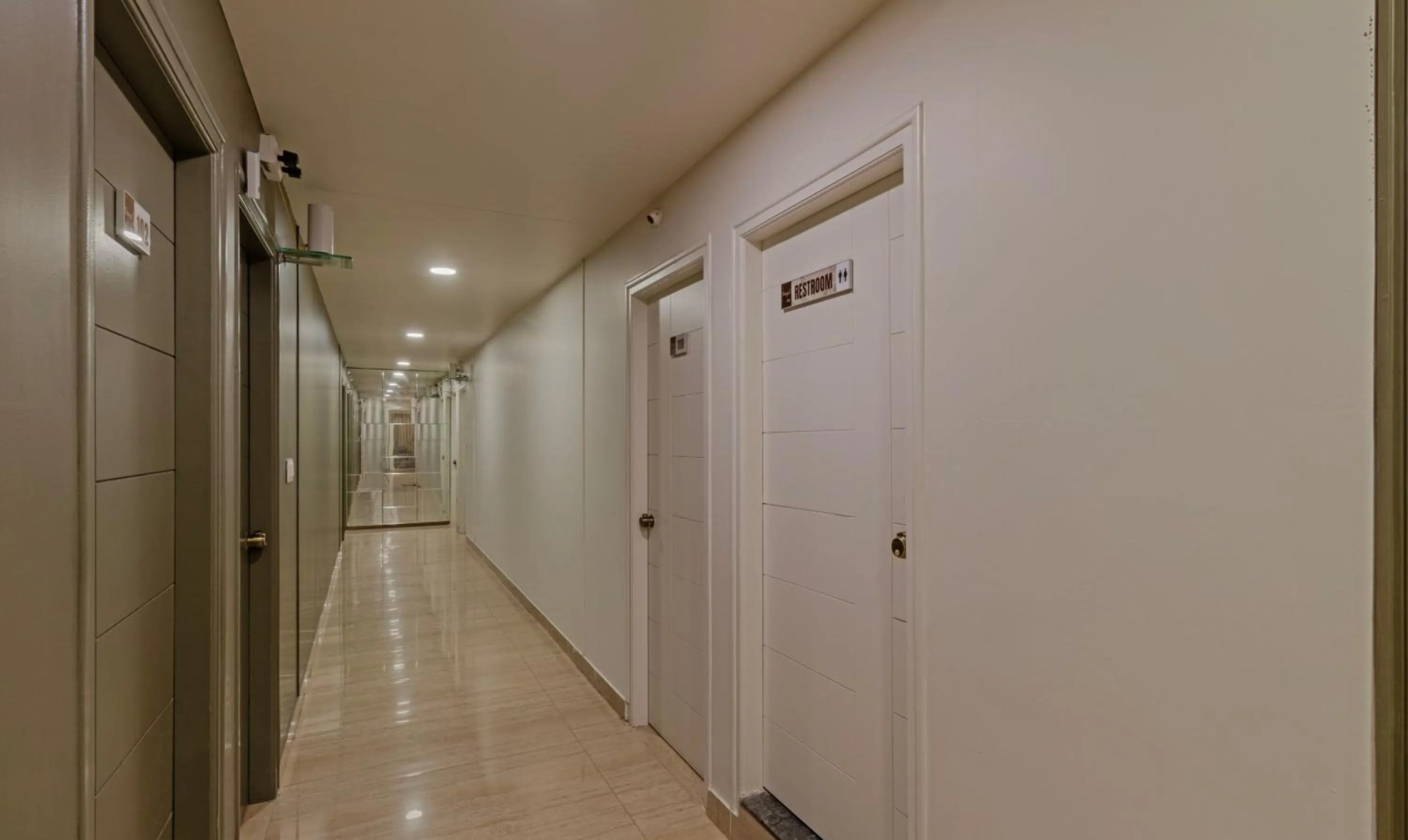 Lobby or reception in Treebo Raghavendra Tranquil Inn Bellandur