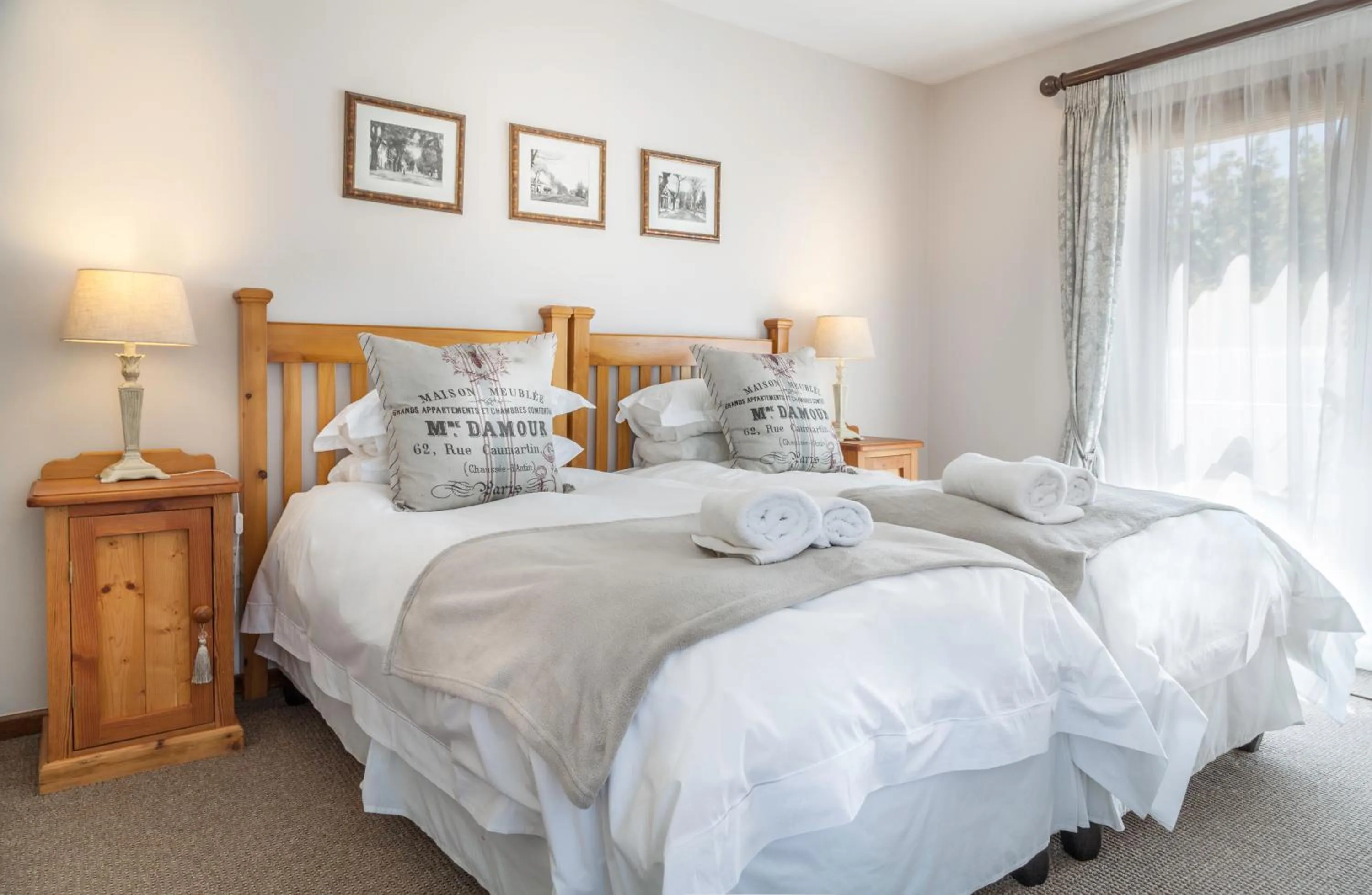 Bedroom, Bed in Avenues Guest House