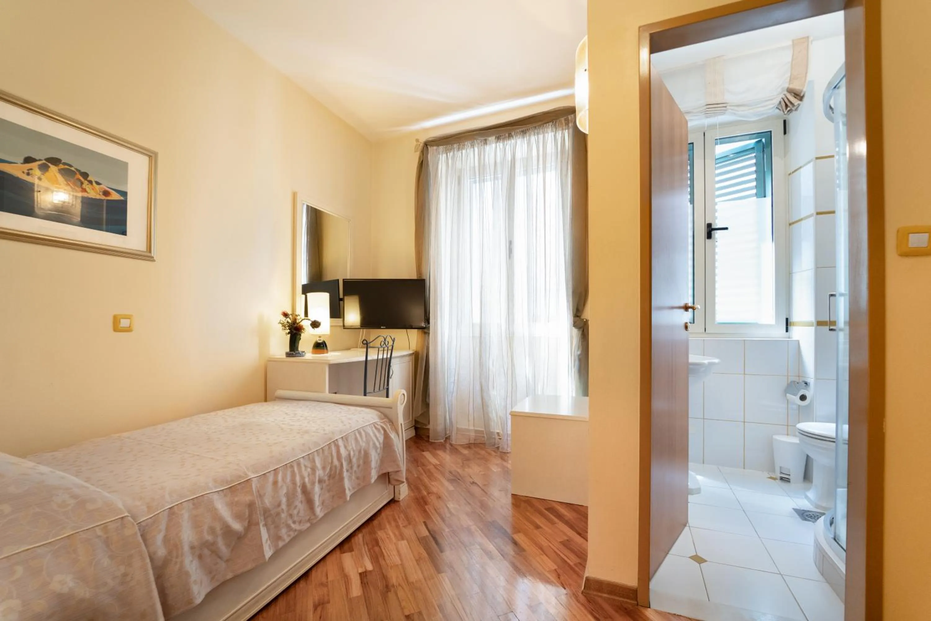 Bed in Hotel Peristil