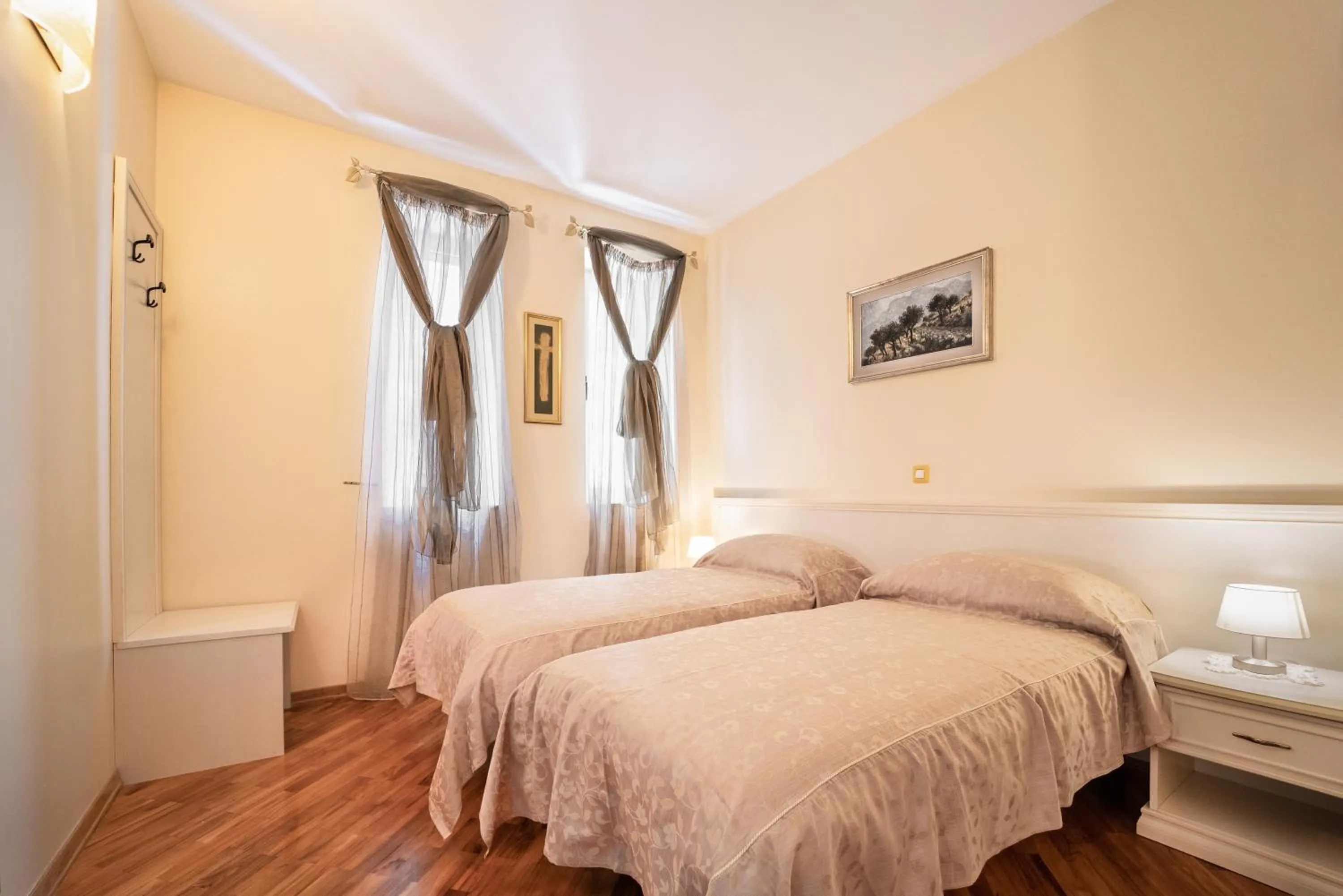 Bed in Hotel Peristil