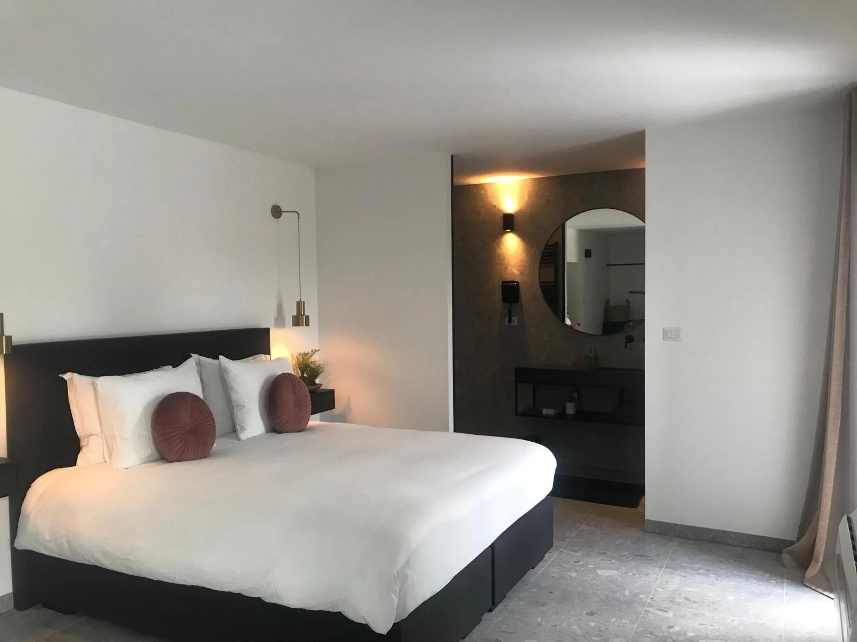 Bedroom in Sotto La Vigna Charm Stay Adult only vacation Balcony suite