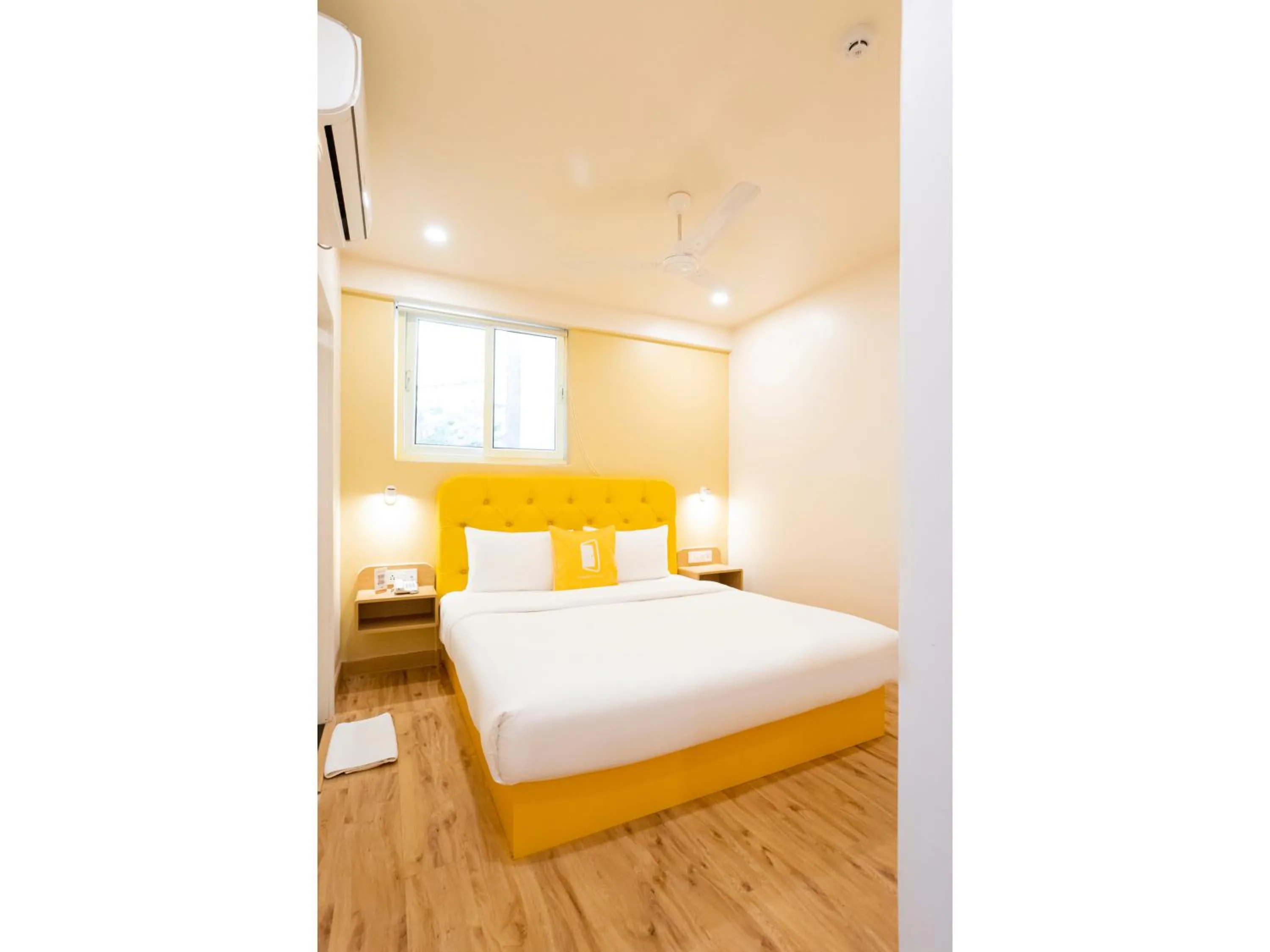 Bed in Bloom Hotel - HSR Club