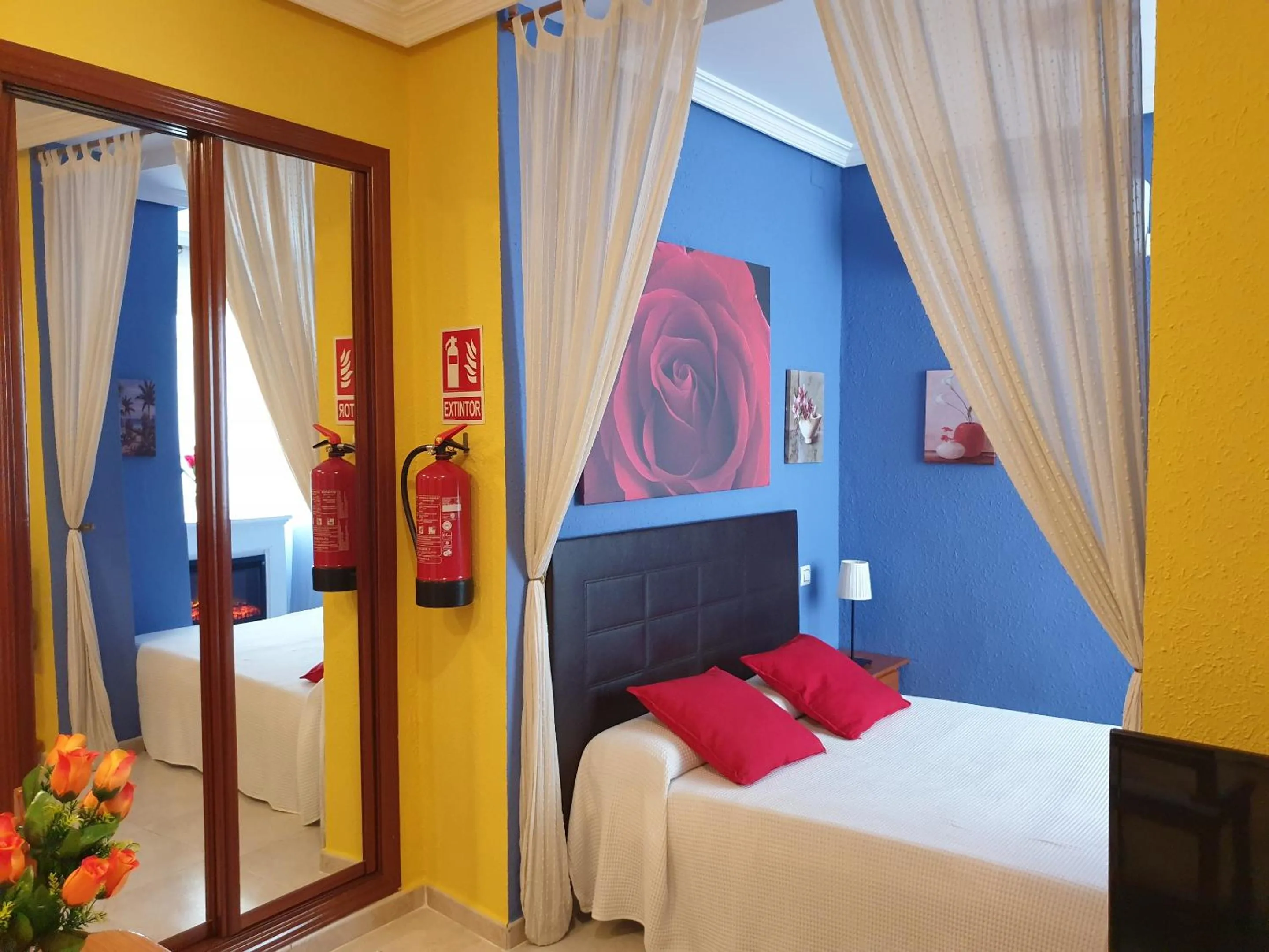 Bed in Apartamentos Dana Sol