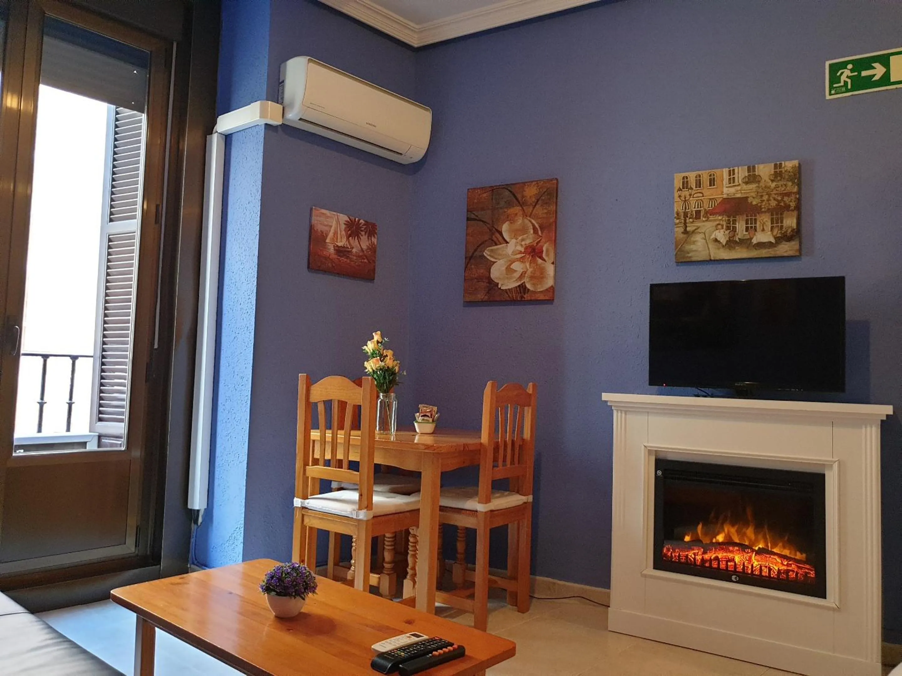 Apartamentos Dana Sol
