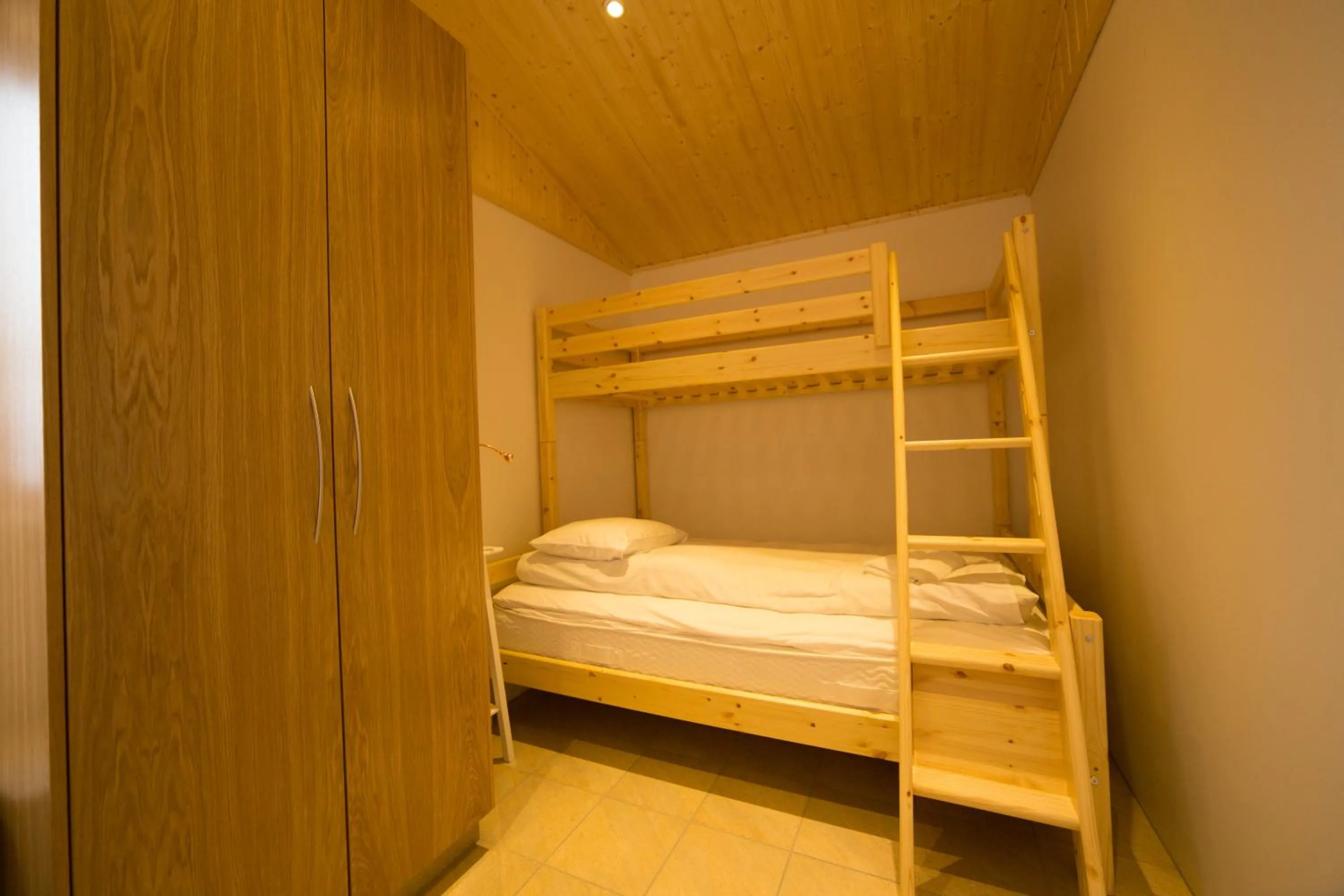 bunk bed in Dimmuborgir Guesthouse