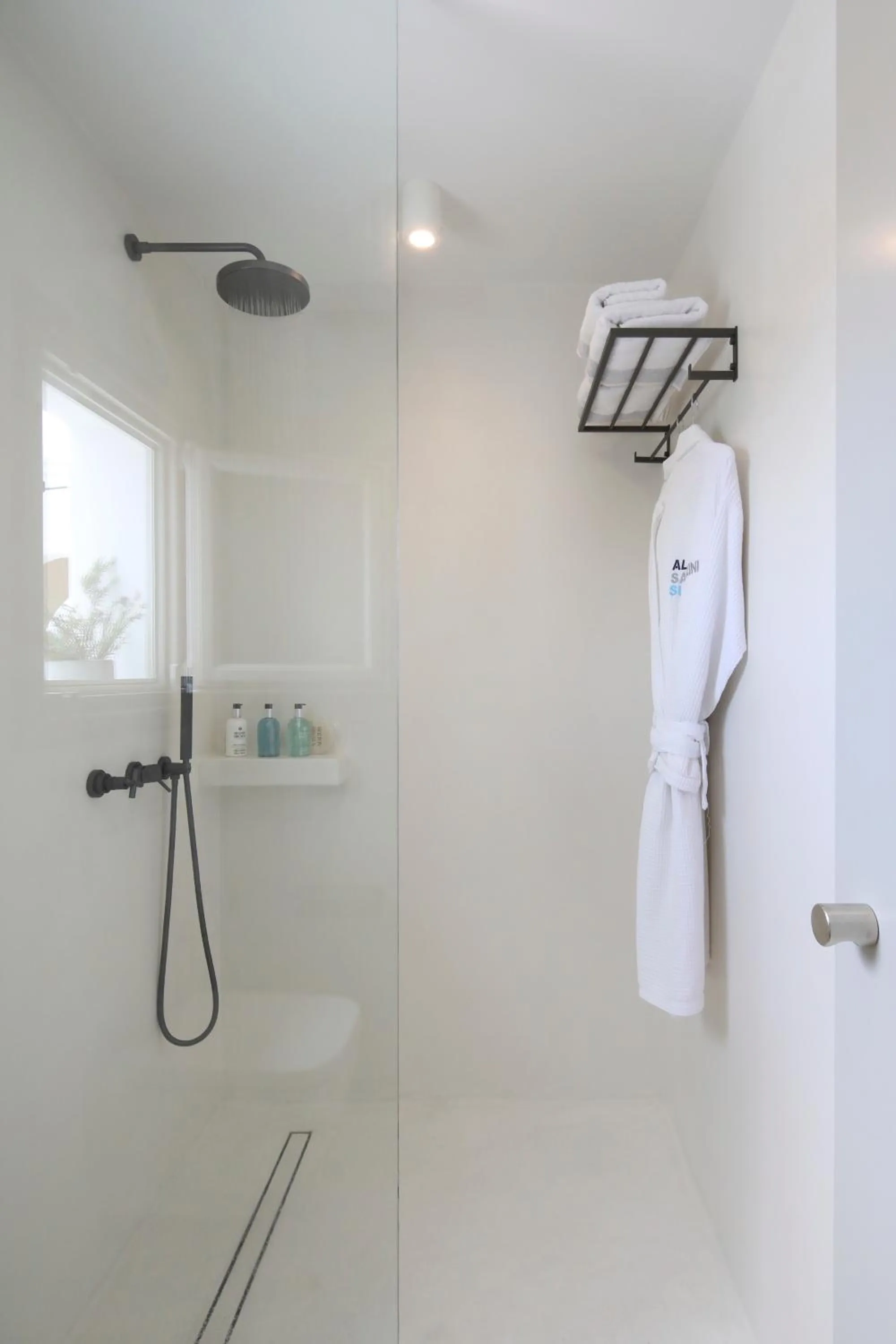 Shower in Alti Santorini Suites - Caldera View