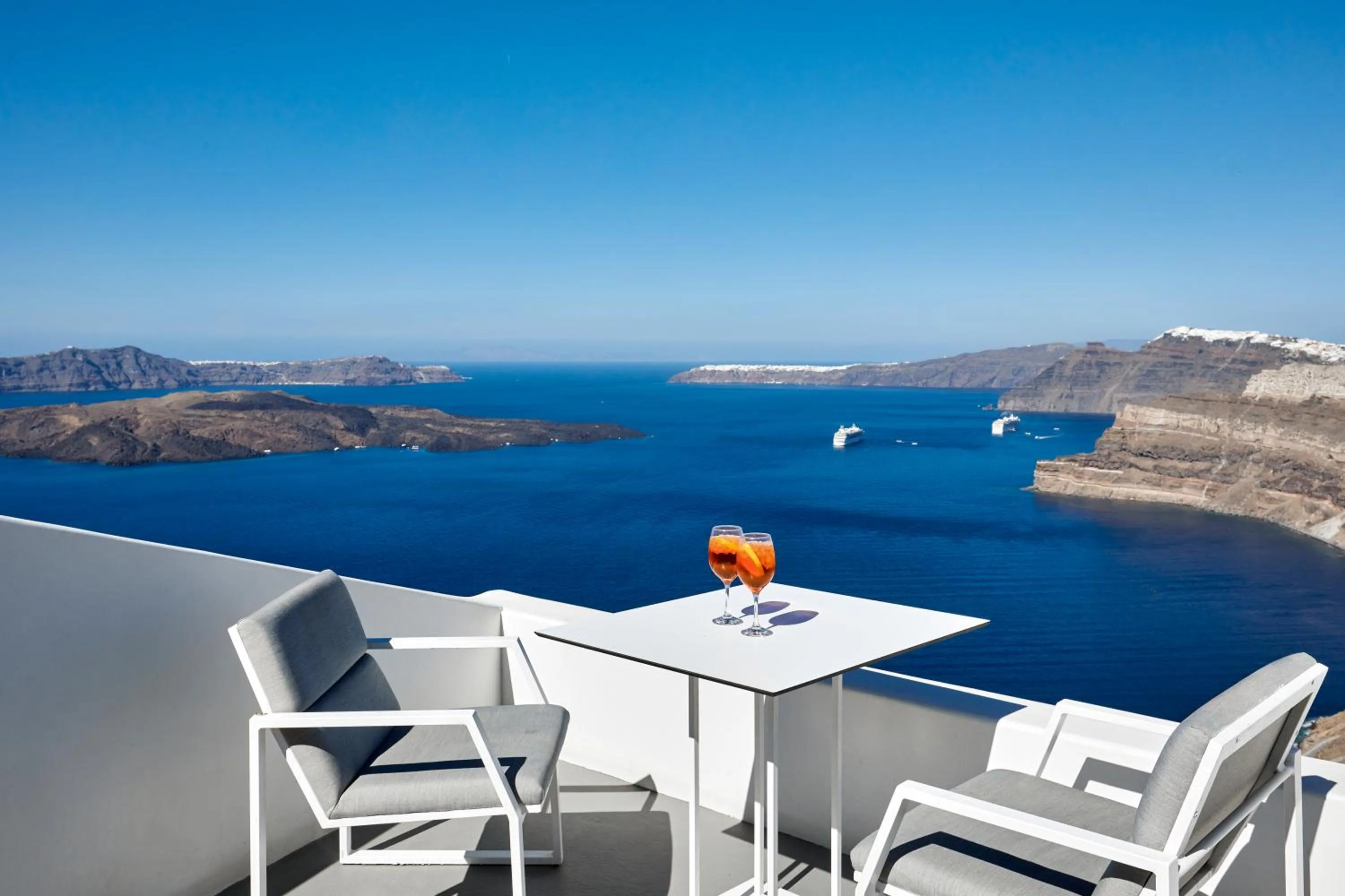 Balcony/Terrace in Alti Santorini Suites - Caldera View