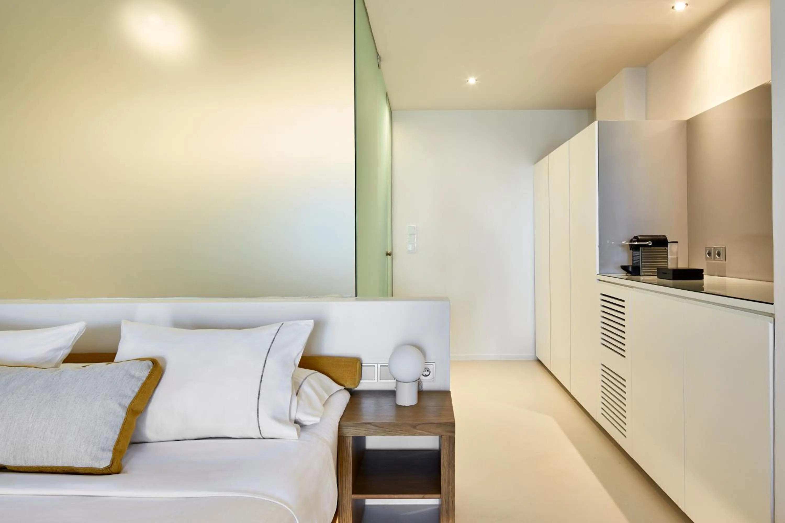 Bed in Alti Santorini Suites - Caldera View