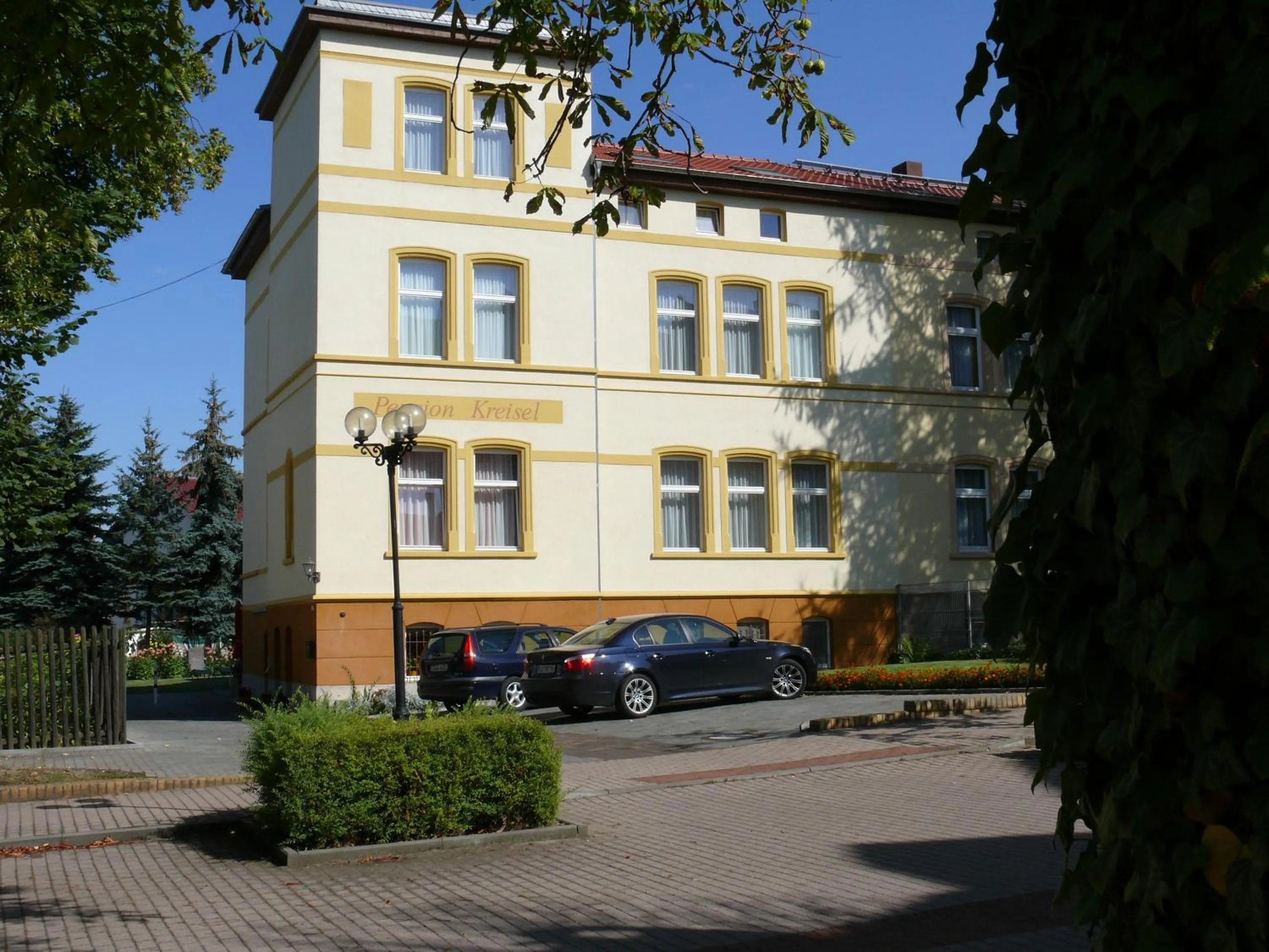 Facade/entrance in Pension Kreisel