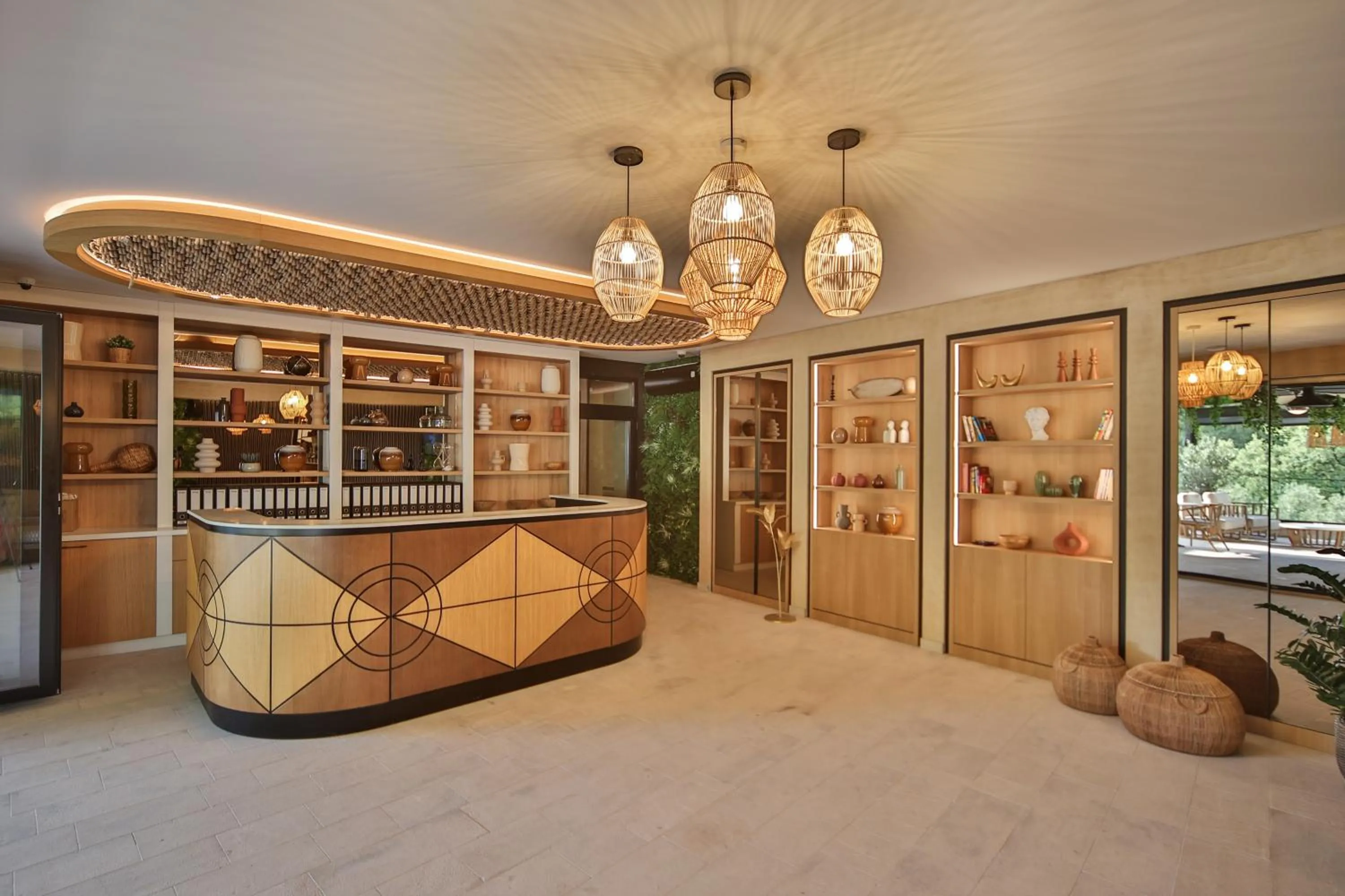 Lobby or reception in Regent Resort Budva