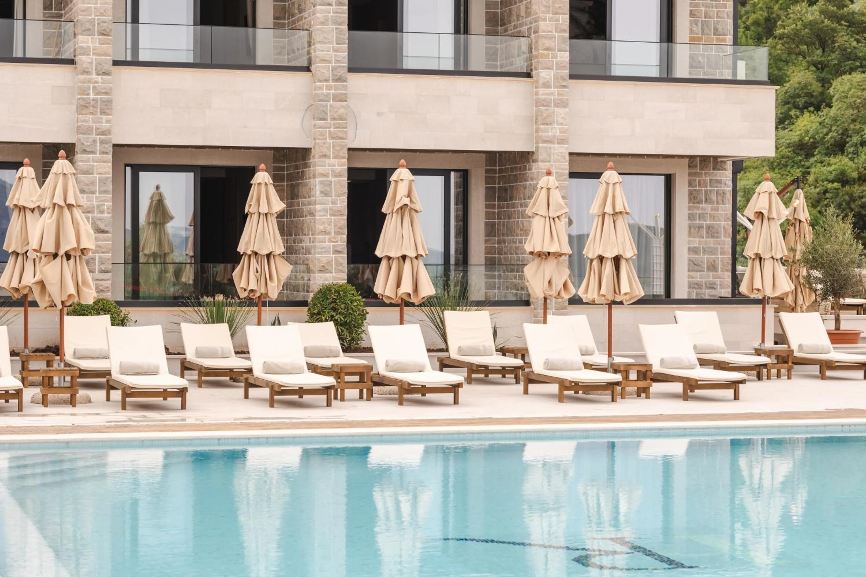 Pool view in Regent Resort Budva