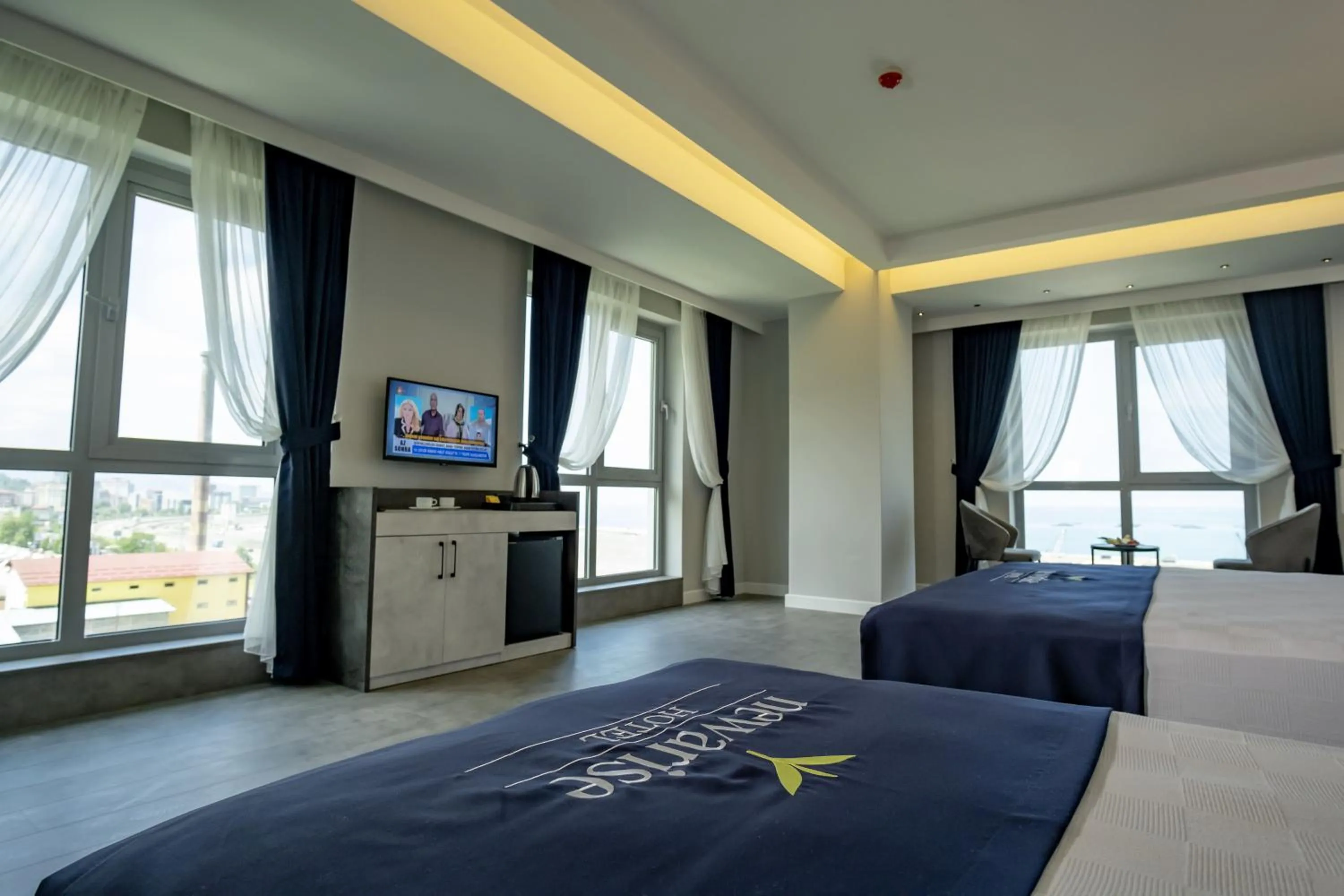 Bed in Newarise Hotel