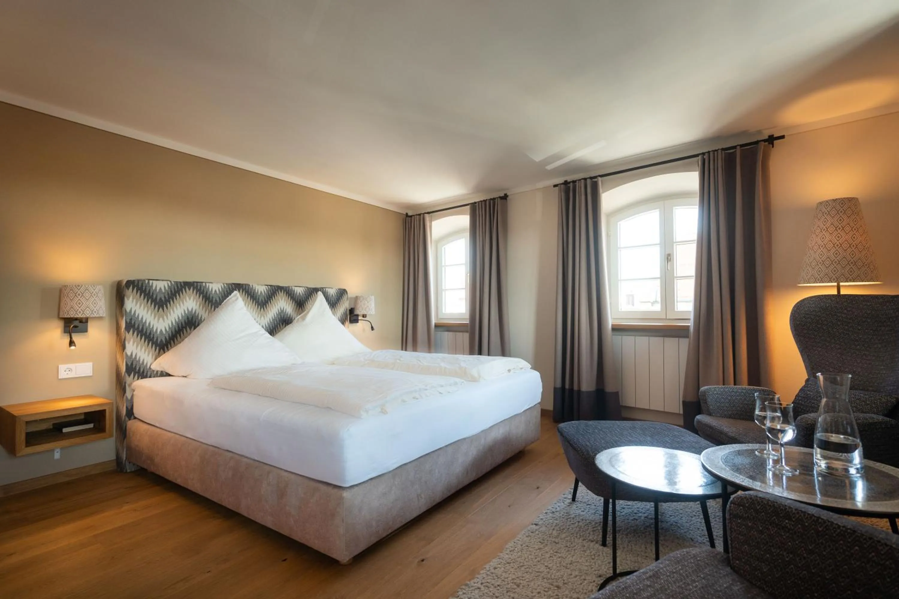 Photo of the whole room, Bed in Hotel Gasthof Alte Post Holzkirchen